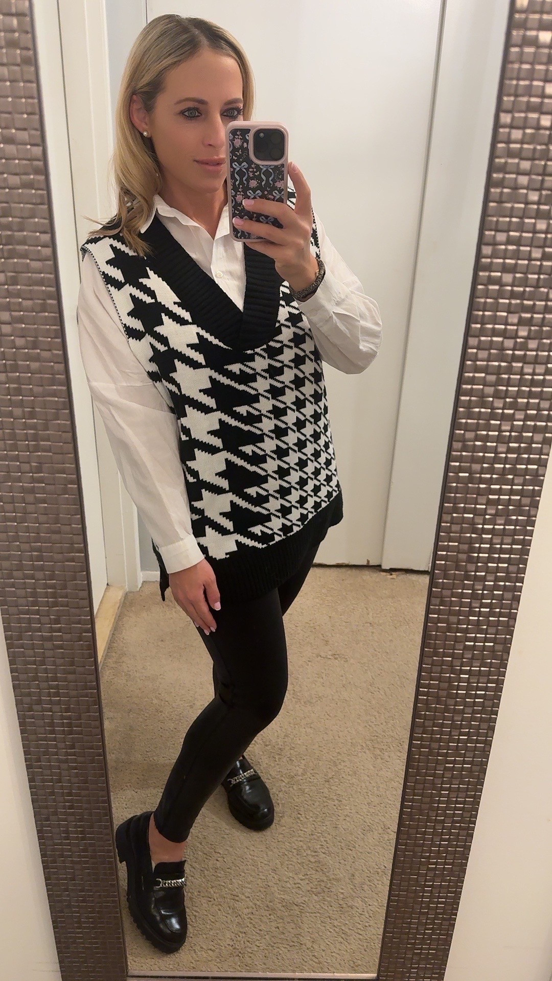 Work Outfit. Teacher outfit. Office outfit. Business casual. Amazon fashion. Sweater vest. Loafers. Neutral outfit.



#LTKMidsize #LTKWorkwear #LTKFindsUnder50