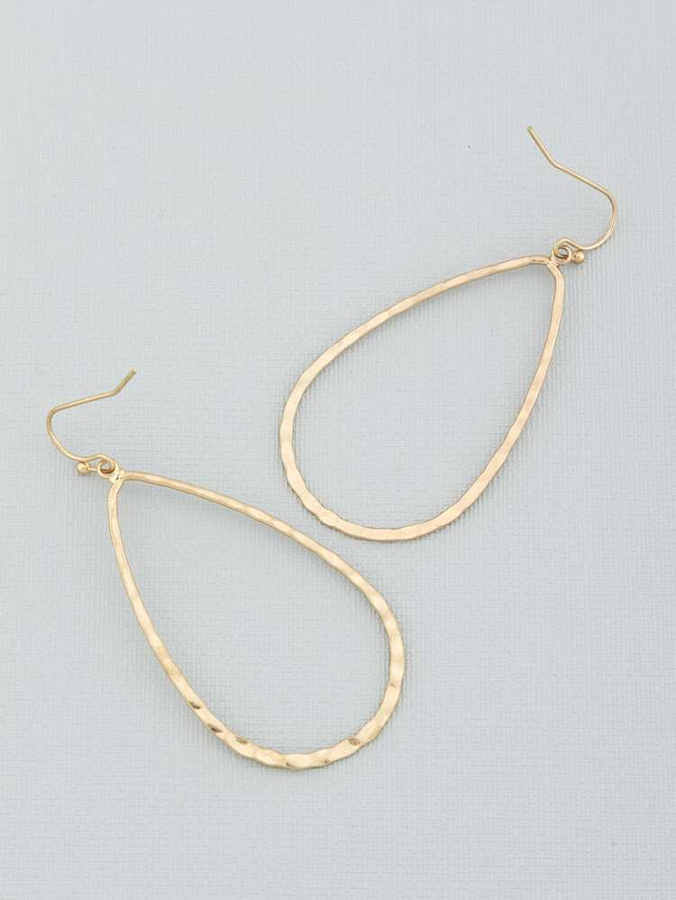 Hollow Out Water Drop Earrings | SHEIN