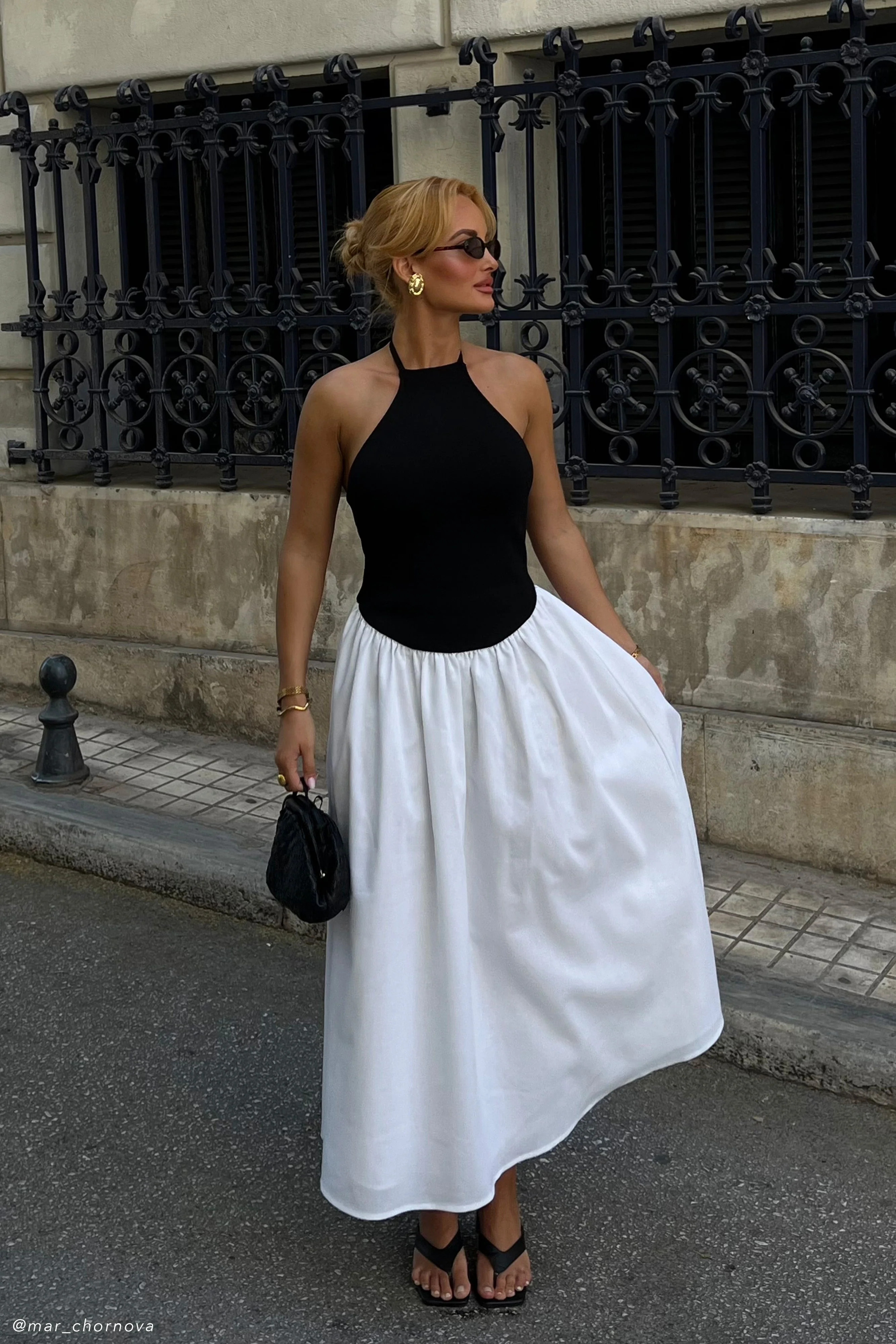 Knit And Linen Midi Dress - Black/White | MESHKI US