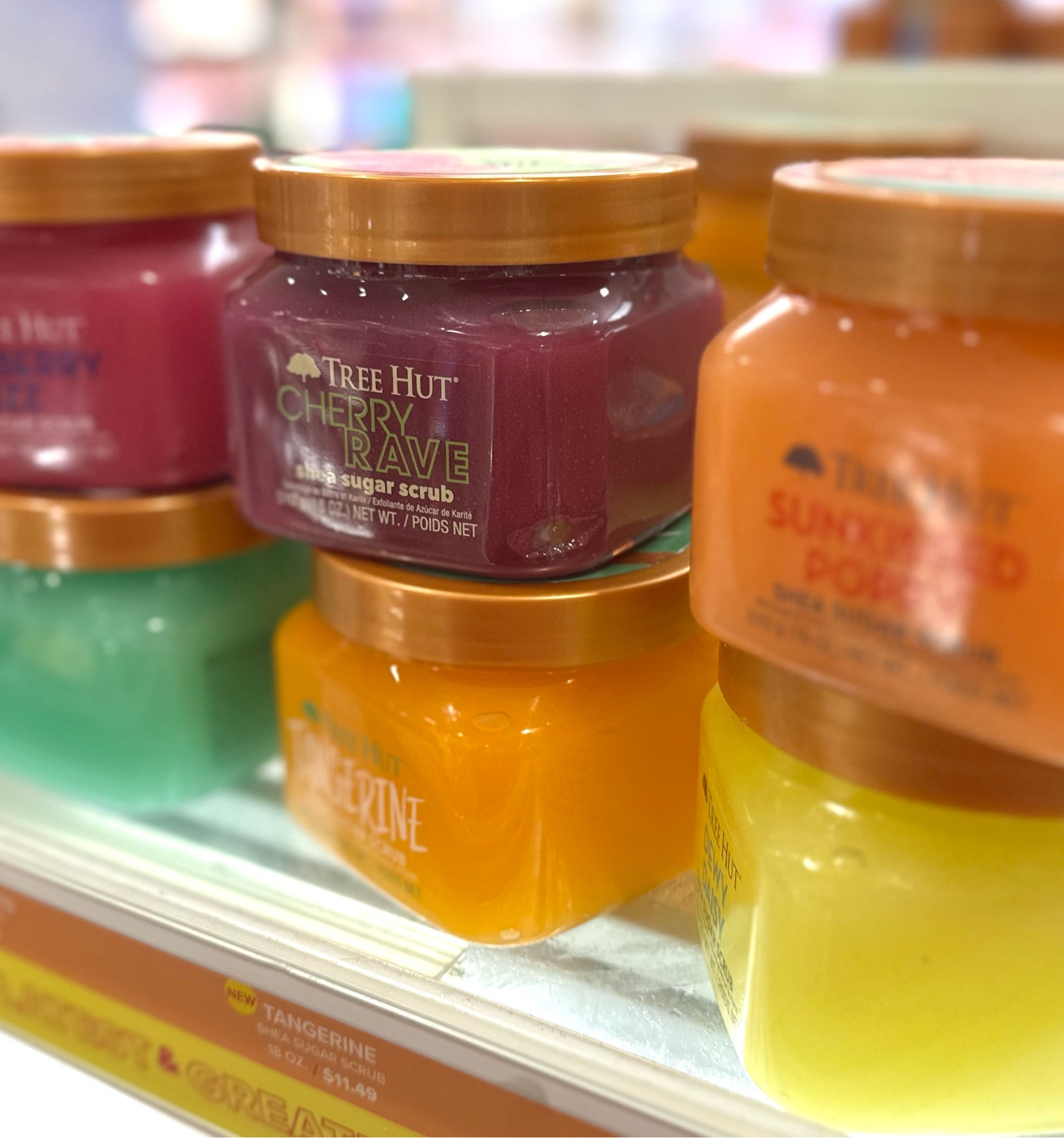 Stocking stuffers for everyone on your holiday gift list! @shannonskiptomylife 

#LTKBeauty #LTKHoliday #LTKGiftGuide