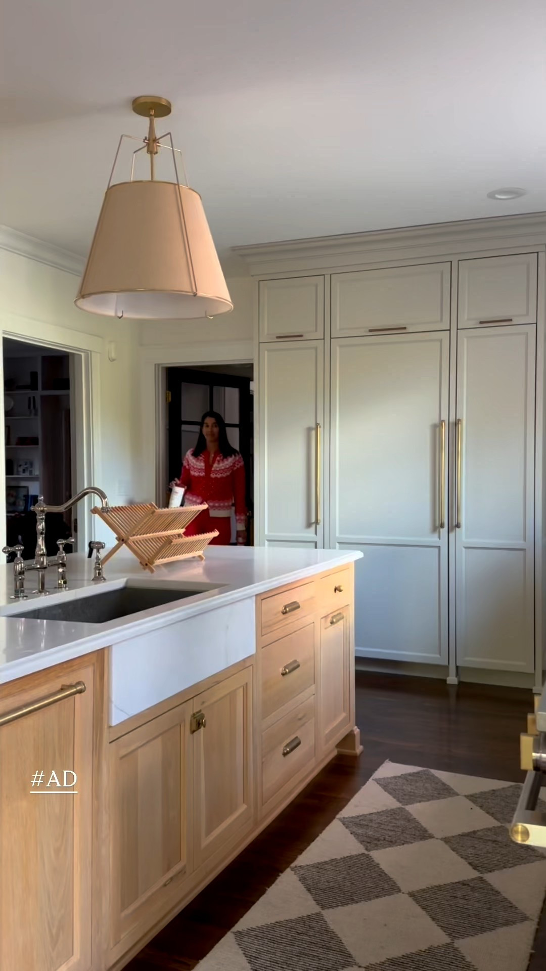 #AD Can we talk about how delightful it is to open that afternoon Diet Coke? My dreams have materialized and Owala has released Carbonation Friendly Owala bottles exclusively at Target!!!
How cute are these? The Owala Straw Tumbler is my favorite and it makes Diet Coke taste so crisp. 

@target @owala @dietcoke #TargetPartner #Target #Owala #DietCoke #OwalaTargetExclusive 