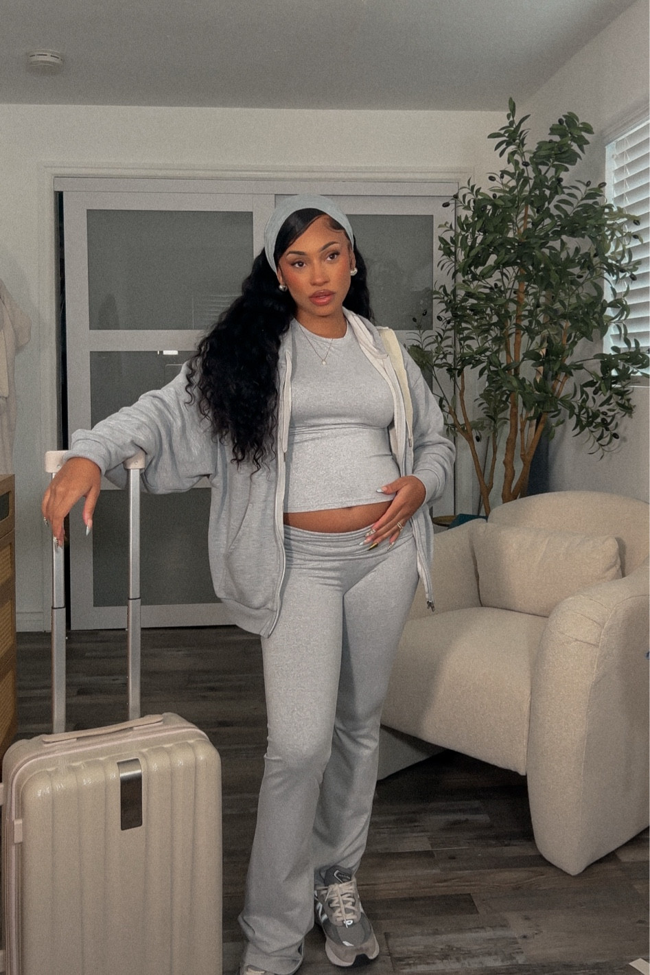 Cozy Outfit Idea for Pregnant Women 

#LTKmomlife #LTKBump #LTKPetite