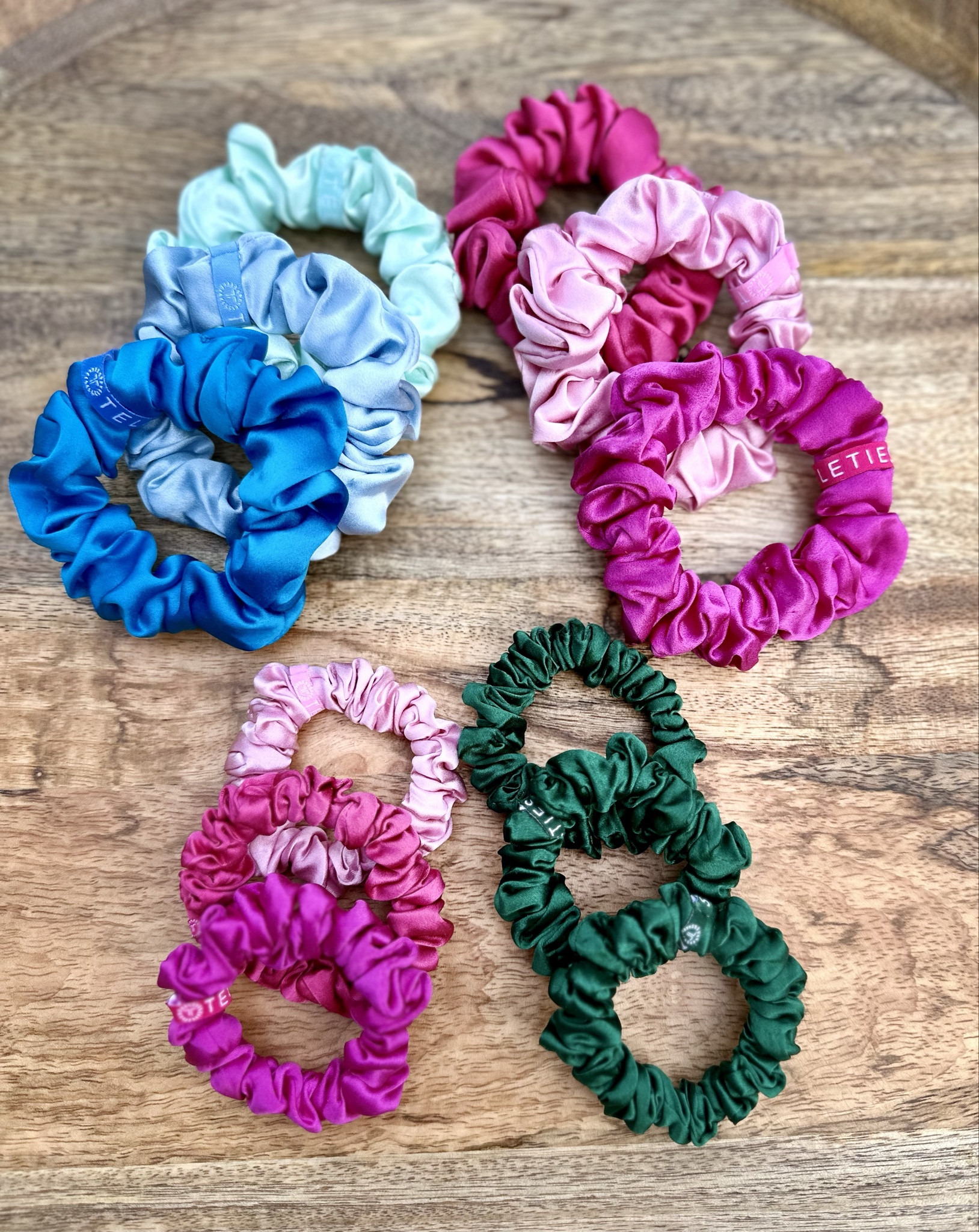 I’m in L💗VE with these new cloth covered Teleties!!!! They feel like satin/silk texture! They even have Terry cloth Teleties! They come in so many fun colors to match every outfit! 

Where were these to save me from the hair police when I had long hair on active duty🤣🪖🎖️
#spring #hairties #teleties #ltkstyletip #scrunchie

#LTKActive #LTKkids #LTKfindsunder50