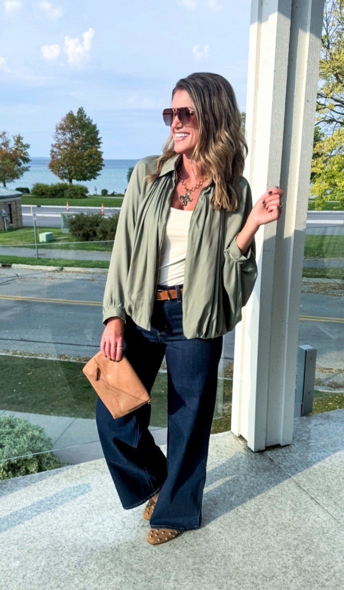 Obsessed with this viral Amazon jacket. 
Jacket/ small
Jeans/8 regular 

#LTKSeasonal #LTKStyleTip