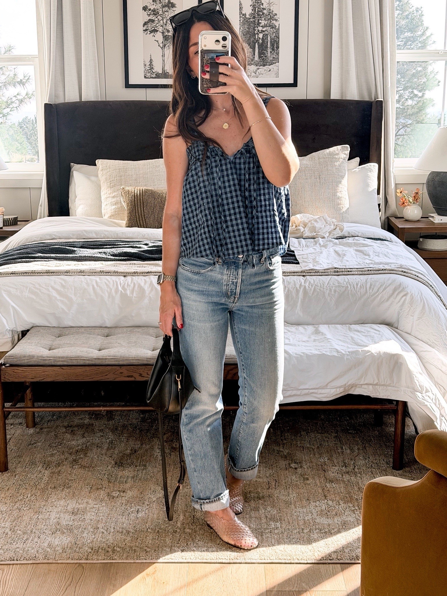 OOTD - family dinner

Loving this amazing top so much I grabbed it in the Olive/navy color way too. Under $20. Fits true to size. 

If you haven’t tried @Vivrelle yet, give them a try! It’s been so fun borrowing designer bags this summer!

#LTKootd #LTKmomlife #LTKgrwm