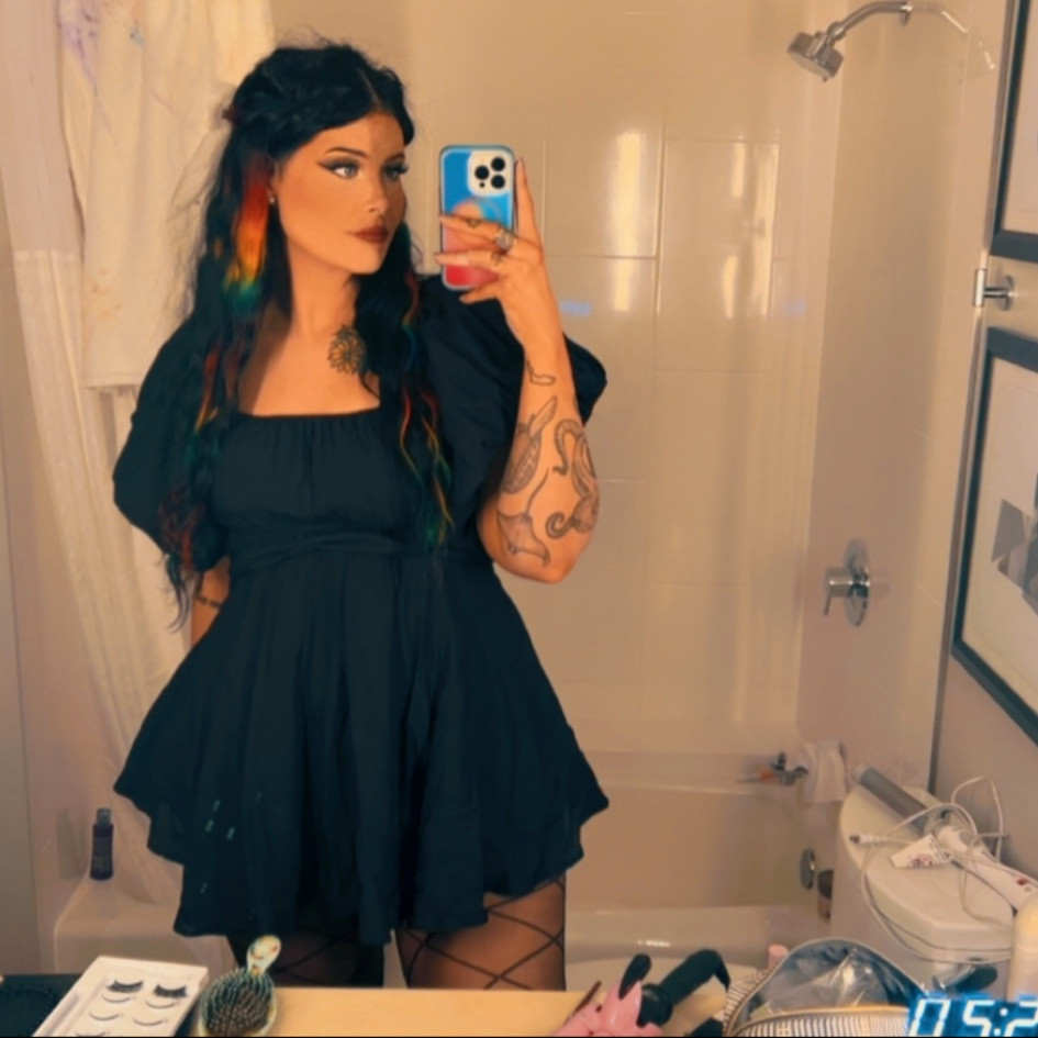 Another little black dress moment 🖤

#LTKMidsize #LTKPlusSize #LTKStyleTip