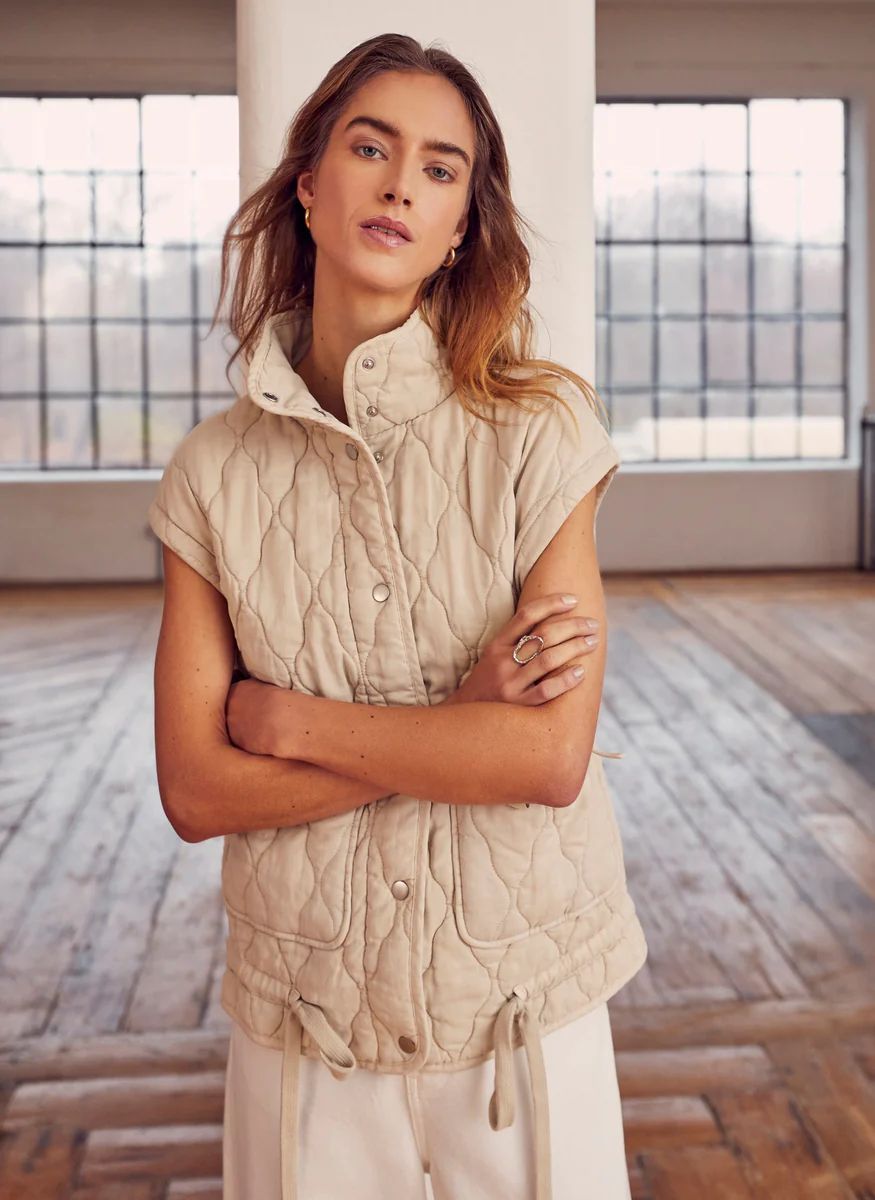 Cream Washed Quilted Gilet | Mint Velvet
