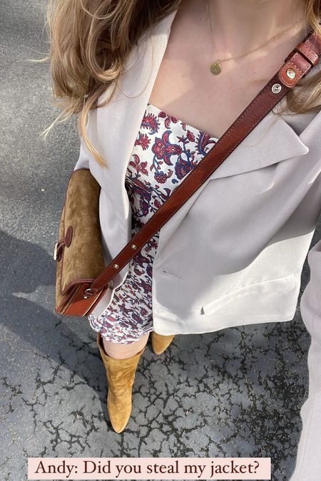 Friday lunch fit ☀️ These boots and this bag are wardrobe favorites — I’ll have them until I’m 80 years old, God willing 💕

Blazer, spring outfit, ootd, Abercrombie, sezane 

#LTKshoecrush #LTKfindsunder100 #LTKworkwear