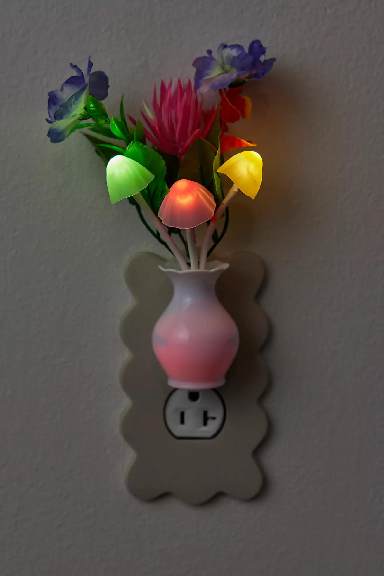 Flower Vase Night Light | Free People (Global - UK&FR Excluded)