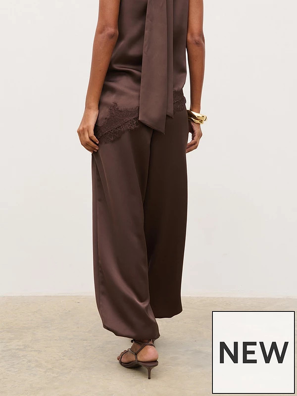 Pretty Lavish Breya Balloon Trousers - Brown | Very (UK)