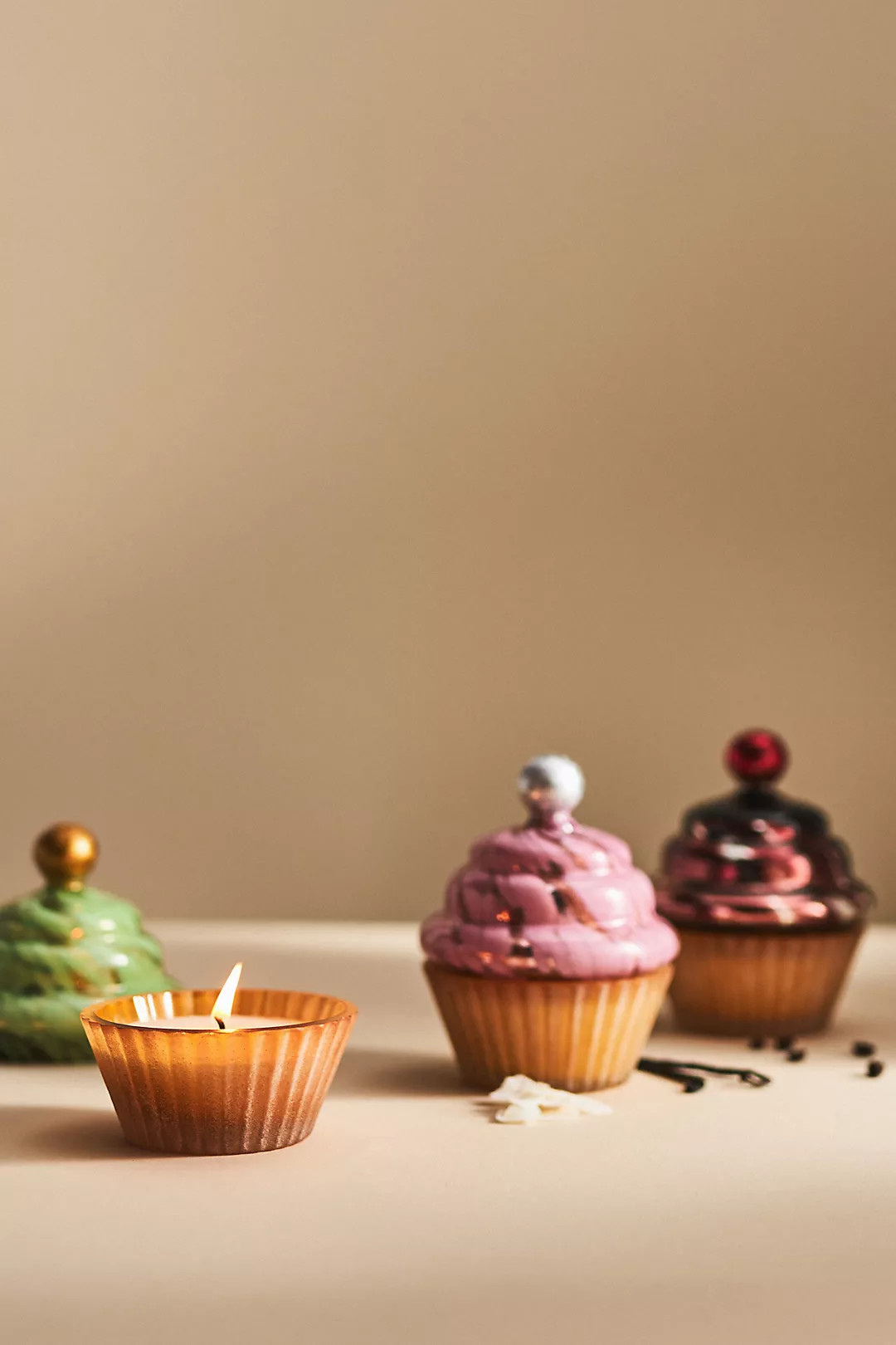 Cupcake Gourmand Toasted Macaroon Glass Candle | Anthropologie (US)