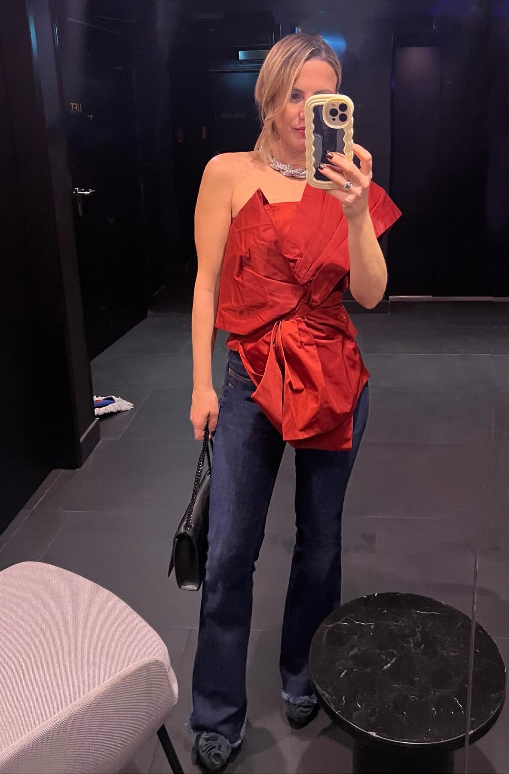 Red top/ Christmas outfit/festive outfit 

#LTKfindsunder50 #LTKeurope #LTKSeasonal