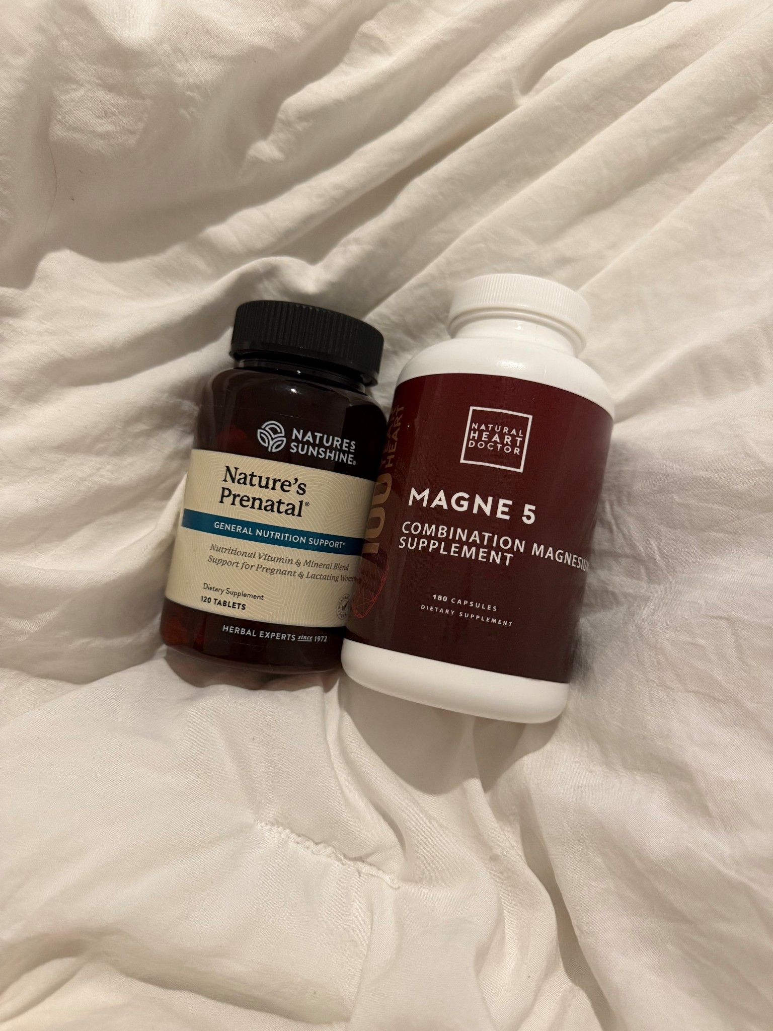 natural pregnancy favorites! prenatal + magnesium are so great to take everyday! magnesium lotion on your feet at night can help with restless legs! the honest belly butter / oil combo is my favorite! used it with both pregnancies and no stretch marks! 
