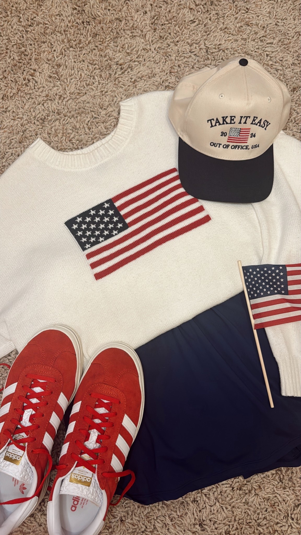 So many cute American flag sweaters & 4th of July outfit options out there!🇺🇸🫶🏼 #4thofjuly #americanflagsweater #redwhiteblue

#LTKSummerEdit