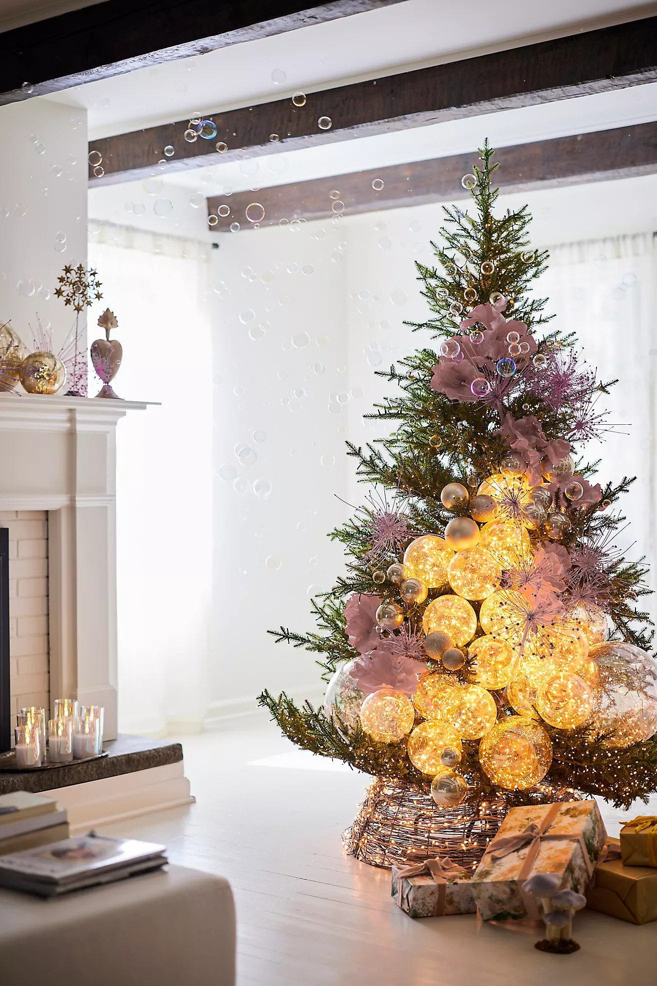 Artificial Twinkling Pre-Lit Norway Spruce | Terrain
