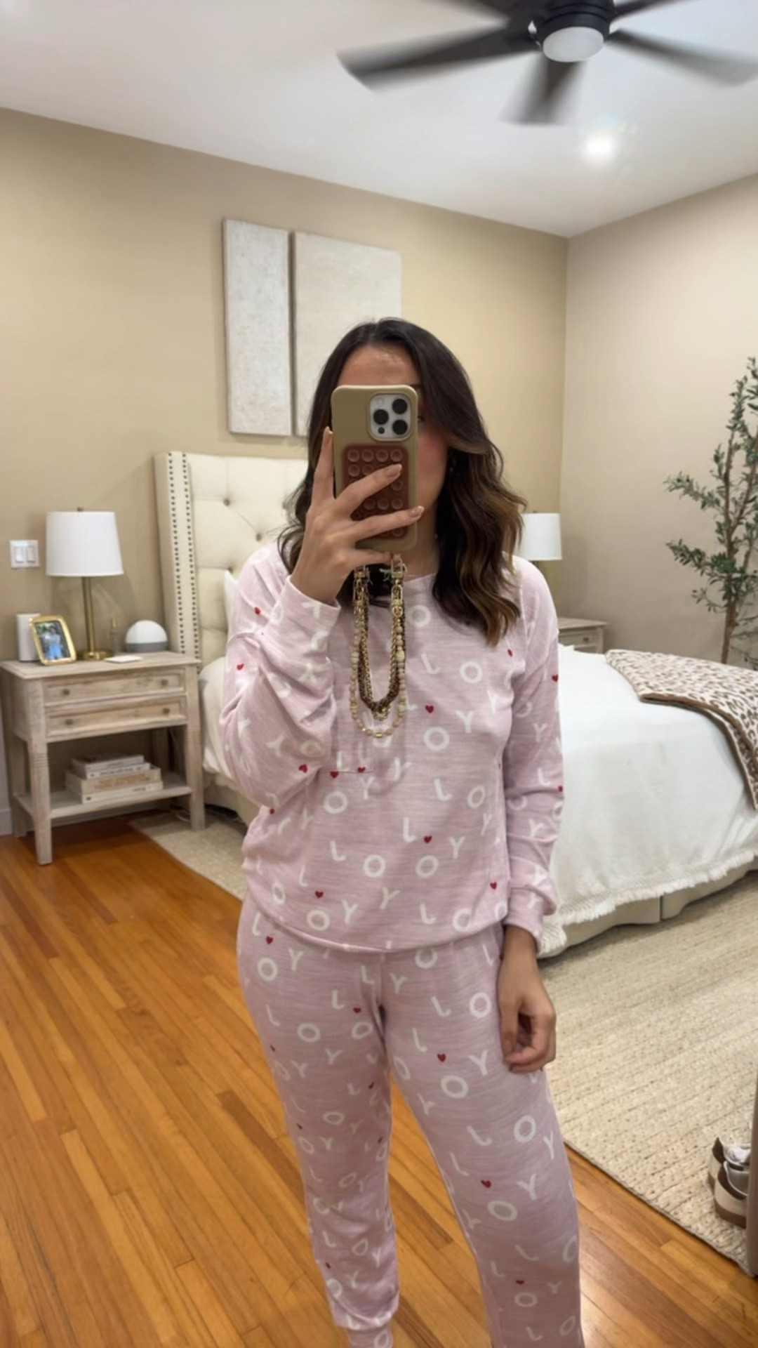 Wearing a size small! Use code LAUREN20. This set is amazing and so so soft 

#LTKHoliday #LTKFindsUnder100