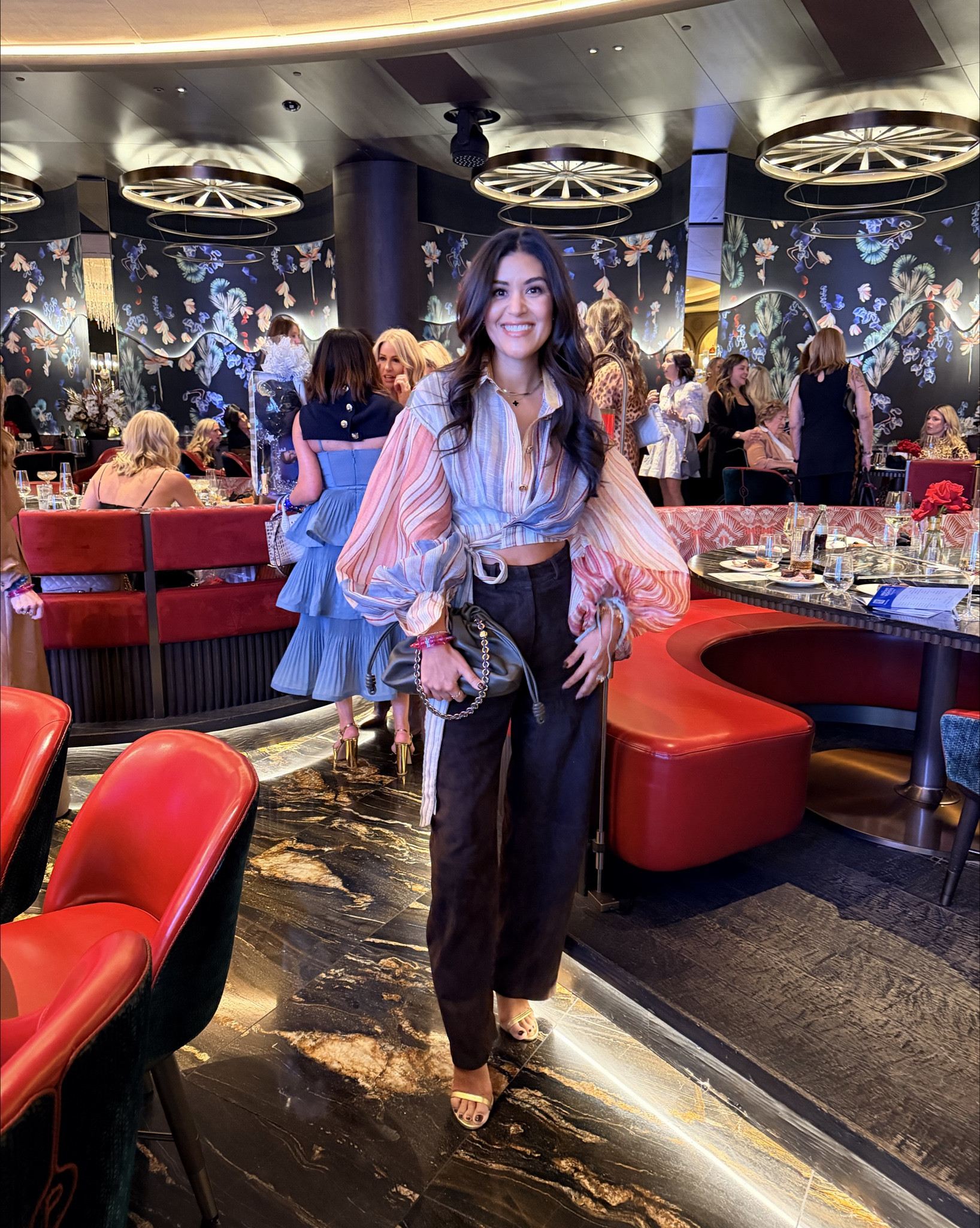 Zimmermann, but make it unexpected.
This year’s Make-A-Wish Fashion Luncheon spotlighted Zimmermann, and I had to lean in with one of my favorite pieces. I styled a Zimmermann blouse with Nour Hammond barrel suede pants for a chic, elevated look that’s perfect for fall fashion inspo.
Everything is linked on my LTK for easy shopping!

#ZimmermannStyle #FallFashionFinds #LTKFashion
 