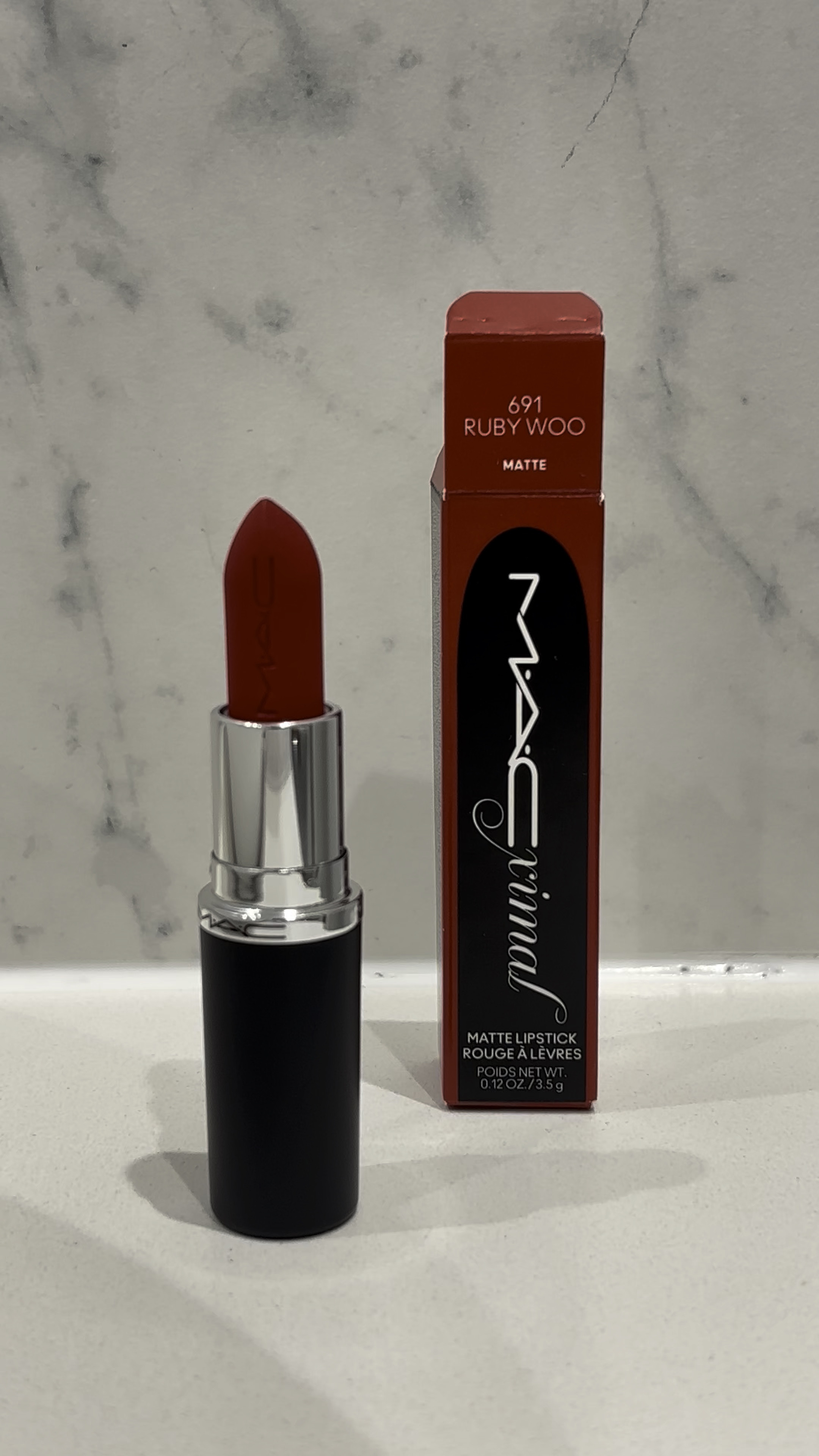 Party season is upon us and it’s Ruby Woo @mac for me every time!
Easiest way to glam up an evening outfit!



#LTKuk #LTKpartywear #LTKeurope