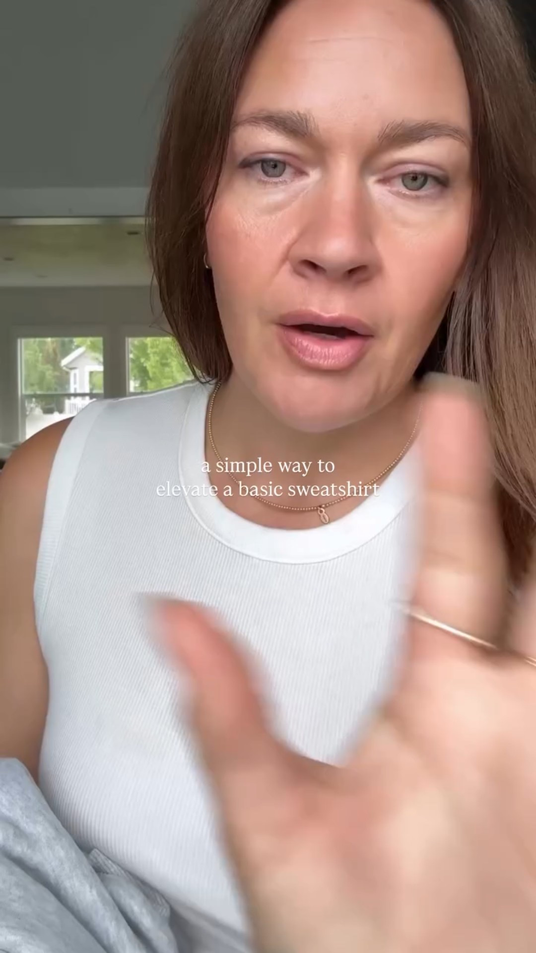 Cutest way to dress up a sweatshirtt

#LTKMidsize #LTKFindsUnder50 #LTKOver40