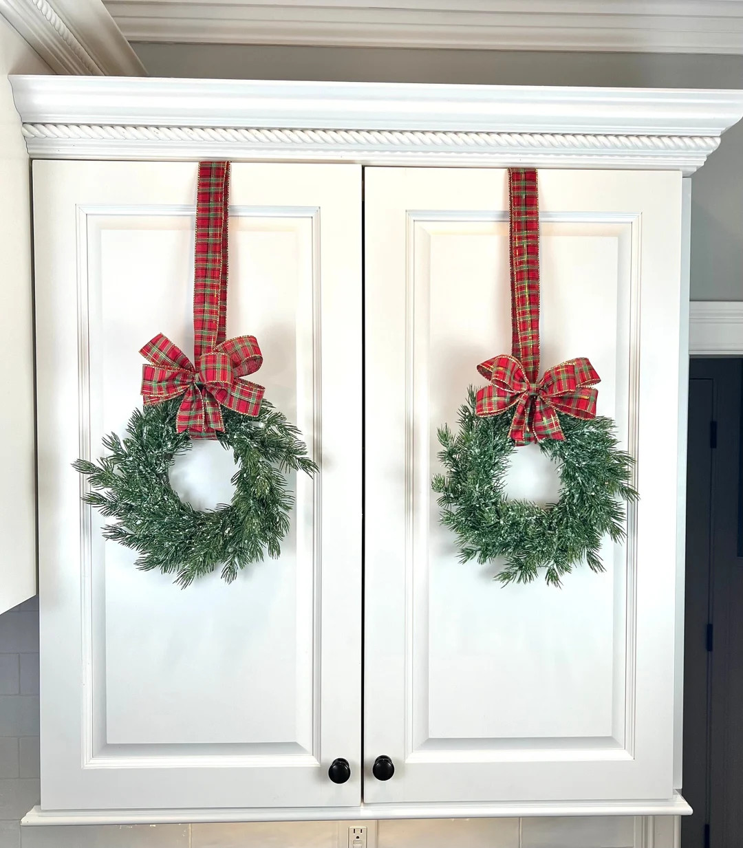 Mini Christmas Cabinet Wreath, Evergreen Wreath, Small Wreath, Farmhouse Christmas Decoration,hol... | Etsy (US)