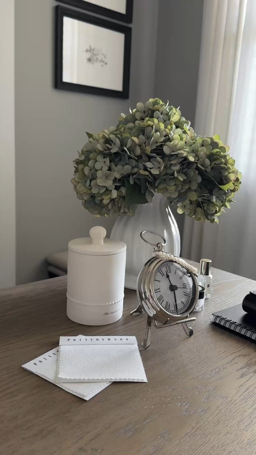 These pretty hydrangeas are the perfect color to transition from late summer to early fall and at such a great price through Amazon!

#fallhydrangeas #autumn #falldecor #homeoffice #potterybarn #greenhydrangeas

#LTKautumn #LTKHome #LTKSeasonal