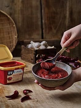 Chung Jung One O'Food Gochujang Korean Red Chili Pepper Paste, Mild Hot Sauce, Spicy, Sweet and S... | Amazon (US)