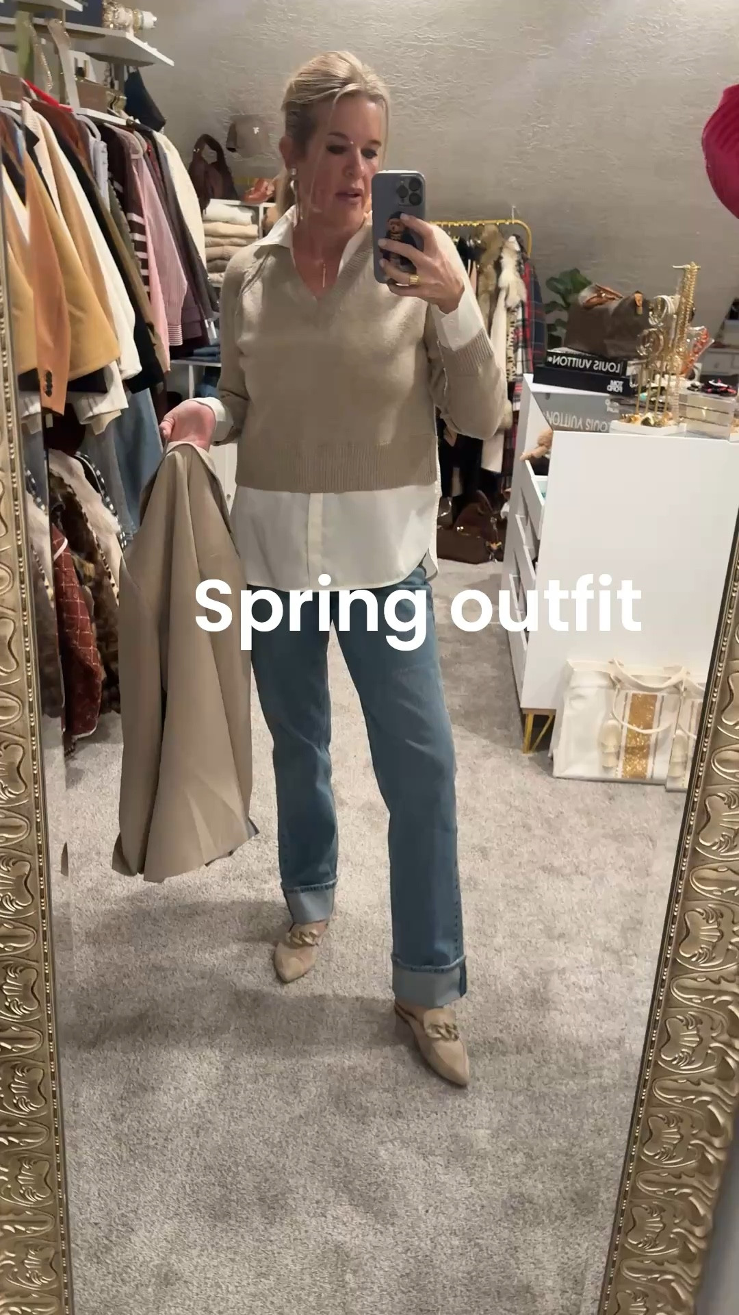 Two in one tops & sweater
One of my best sellers 
Tts comes in several colors

Abercrombie & finch 90’s straight leg jean with cuff high waisted  I sized up 1

Steve Madden suede mules with chain 

Amazon find blazer