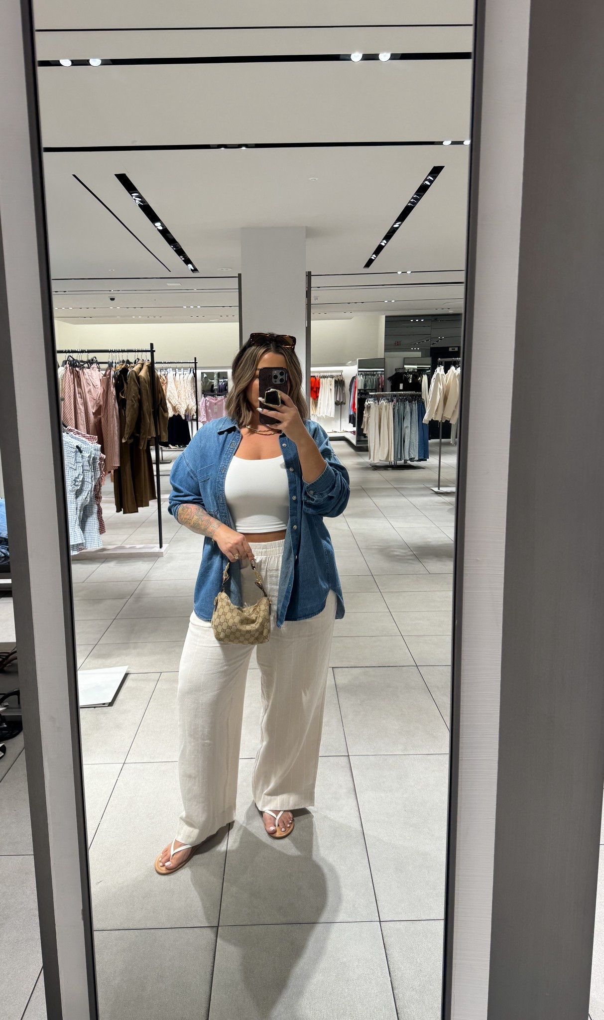 Top L also linked similar more affordable that I also have in a size L 
Pants L reg length 
Tank L 


#LTKMidsize #LTKootd