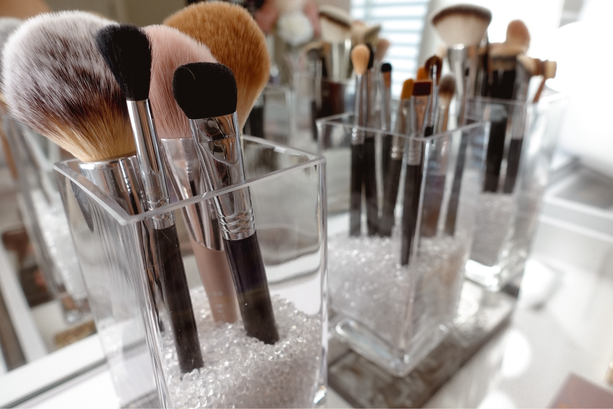 Best makeup brushes, favorite makeup brushes, concealer brush, foundation brush, blush brush, contour brush, makeup brush container, makeup brush jar 

#LTKbeauty