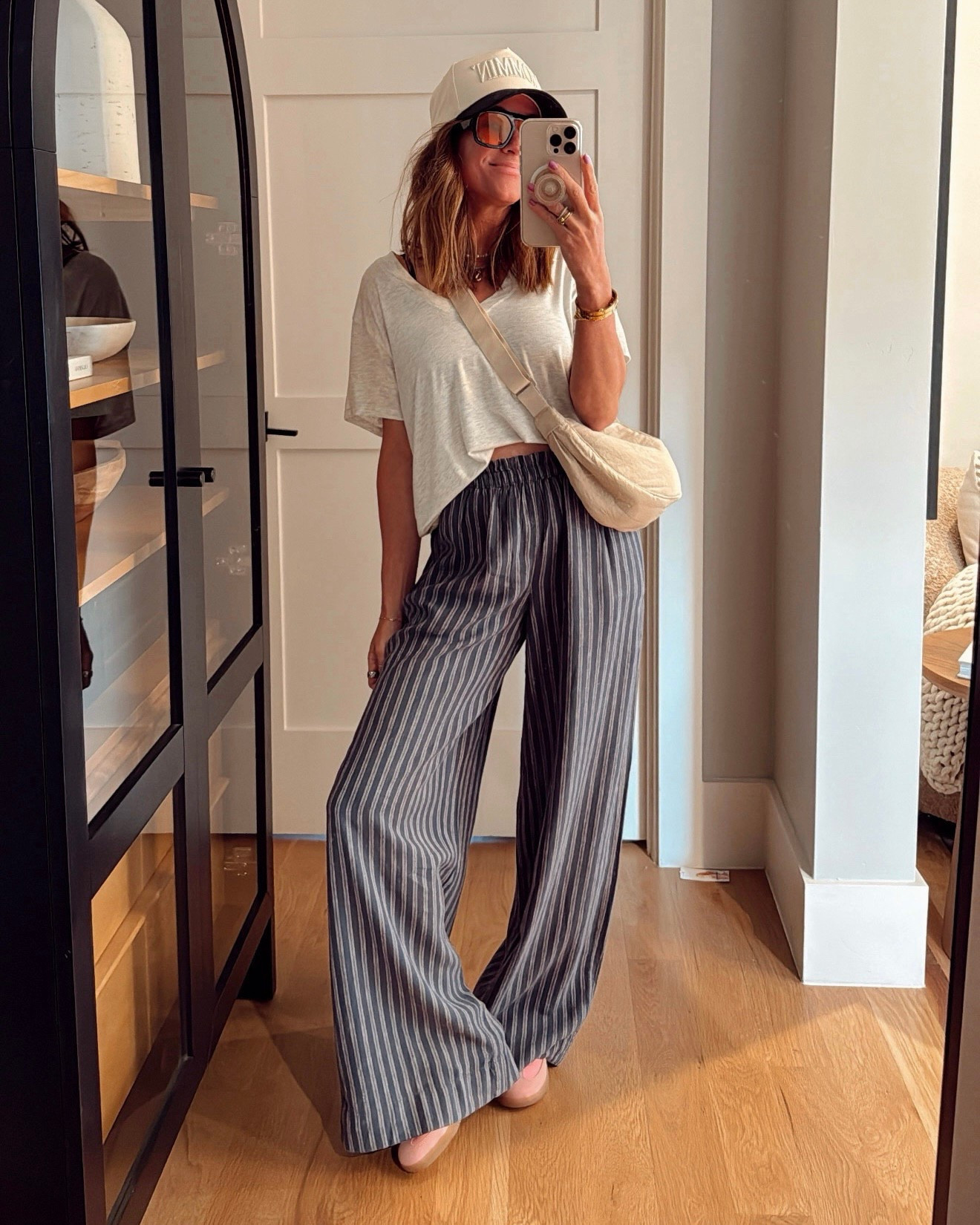 I looove these pants, and just saw that they’re on sale for $25 today! True to size and so lightweight and comfortable for summer. 

#LTKSaleAlert #LTKFindsUnder50 #LTKStyleTip