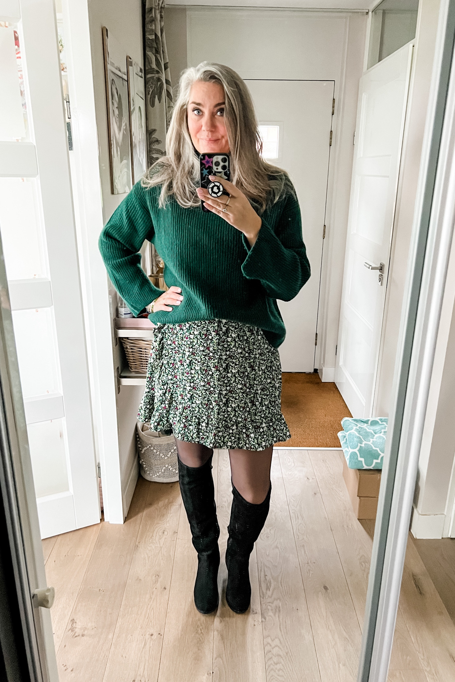 Ootd - Friday. A ditsy floral print mini skirt (Wibra) paired with a forest green H&M knitted sweater and knee high suede boots from Long Tall Sally (available upto size 46!)

#LTKgift

#LTKHoliday #LTKmidsize #LTKstyletip