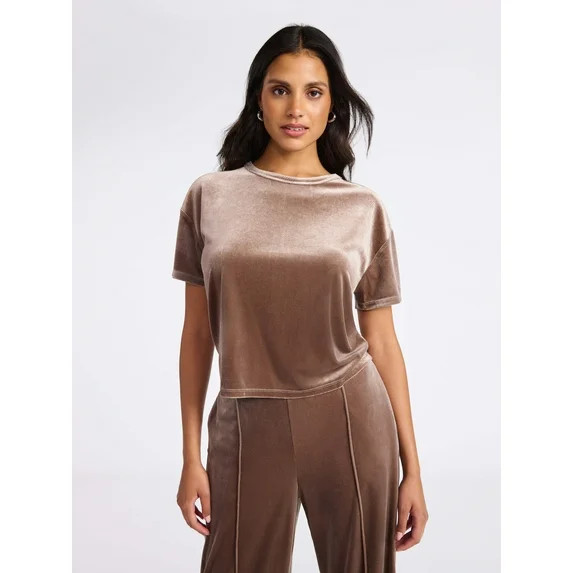 Sofia by Sofia Vergara Women's and Women's Plus Size Boyfriend Velvet Tee, Sizes XS-4X | Walmart (US)