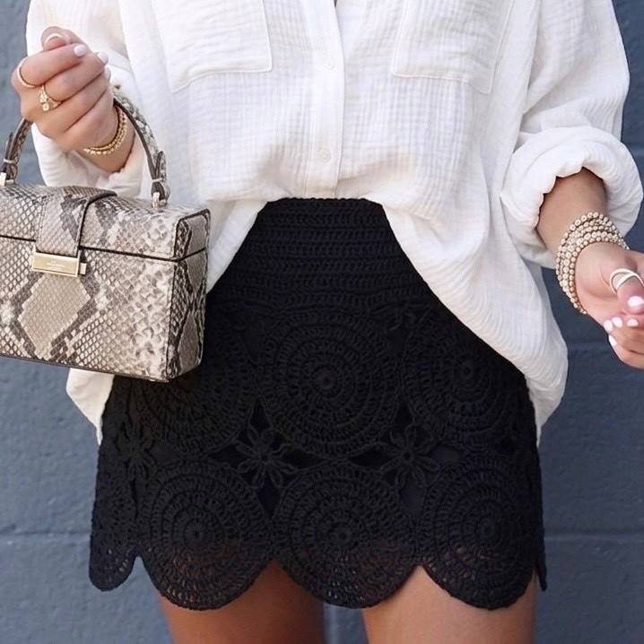 Crochet mini skirt dupe to the beep beep skirt wearing size small. Kate spade bag almost 70% off