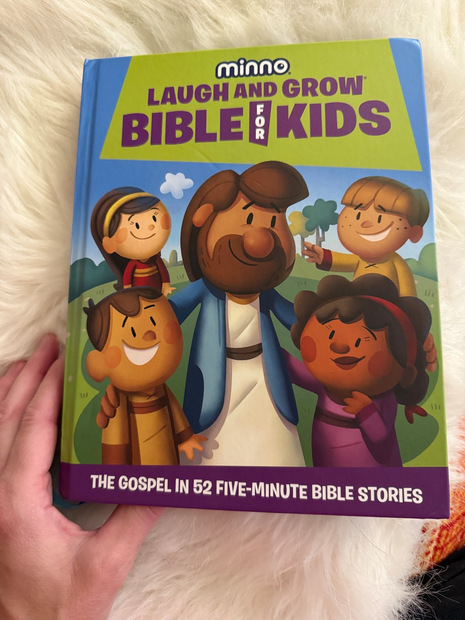 THE BEST Bible story book for kids to understand!!!! That also has fun facts / discussion questions & prayers at the end of each story too!!! 🥰🤌🏻