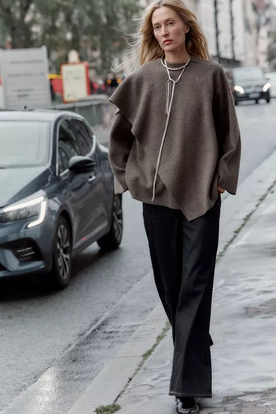 SHORT KNIT COAT WITH SCARF | Zara UK