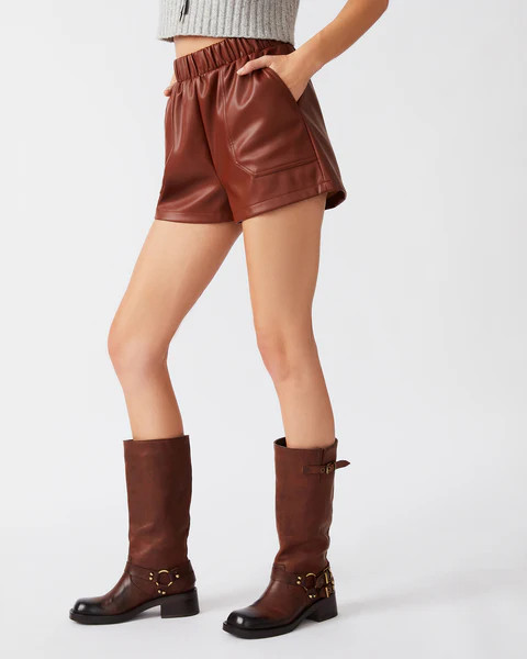 FAUX THE RECORD SHORT COGNAC | Steve Madden (US)