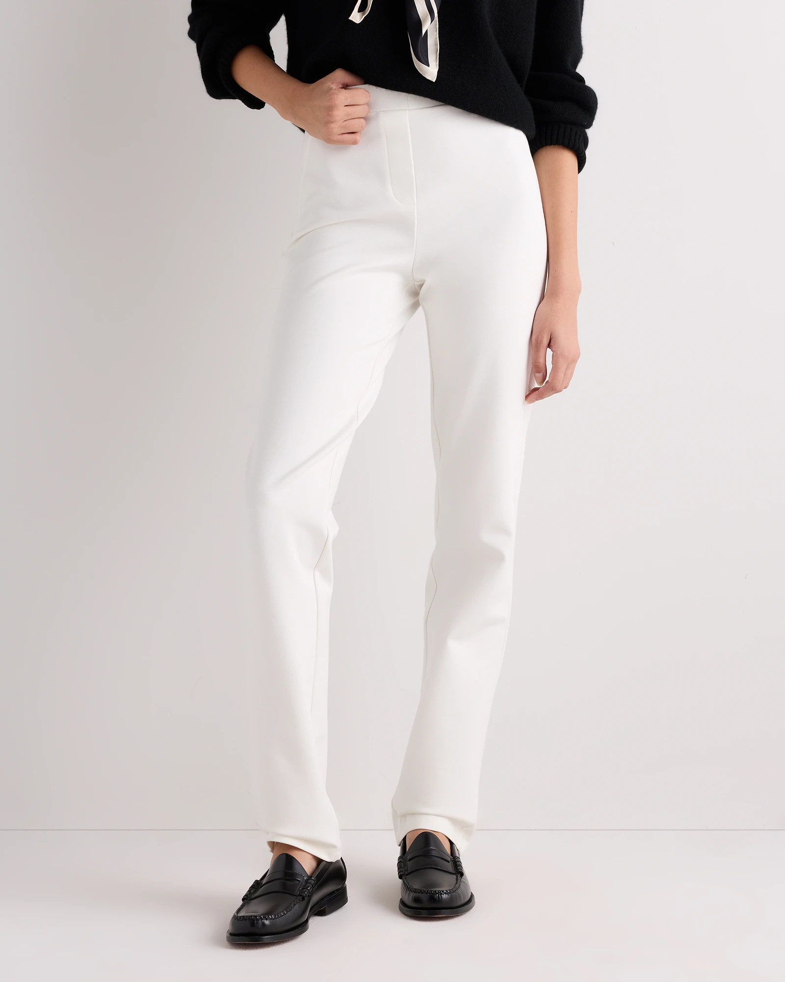 Quince | Women's Ultra-Stretch Ponte Straight Leg Pants in Navy, Size Medium, Rayon | Quince