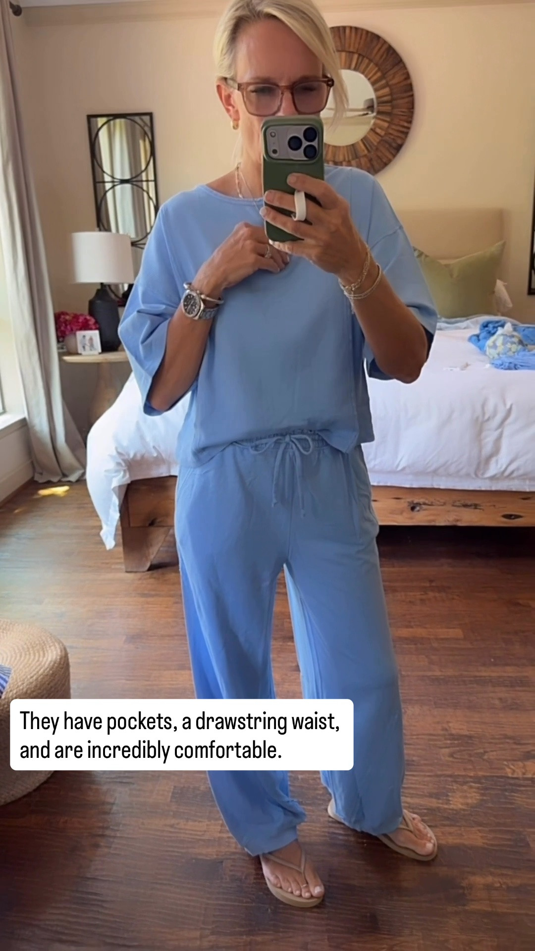 I wasn’t sure I’d love the jogger-style hem, but it’s much more subtle than I expected and gives the pants a modern look without feeling bulky. They have pockets, a drawstring waist, and are incredibly comfortable. I’ll update the sizing to make sure I give you the most accurate fit, but this one definitely earned a spot in my closet.

💡 LTK MADE EASY
❤️ Heart = Support my posts!
🔖 Save = Get sale & restock alerts
📋 Lists = Keep favorites organized
📲 Share = Send lists and products to a friend. Hello, Christmas List!
💬 Comment = Ask me anything about what I’m wearing. :-)

#LTKootd #LTKSeasonal #LTKOver40