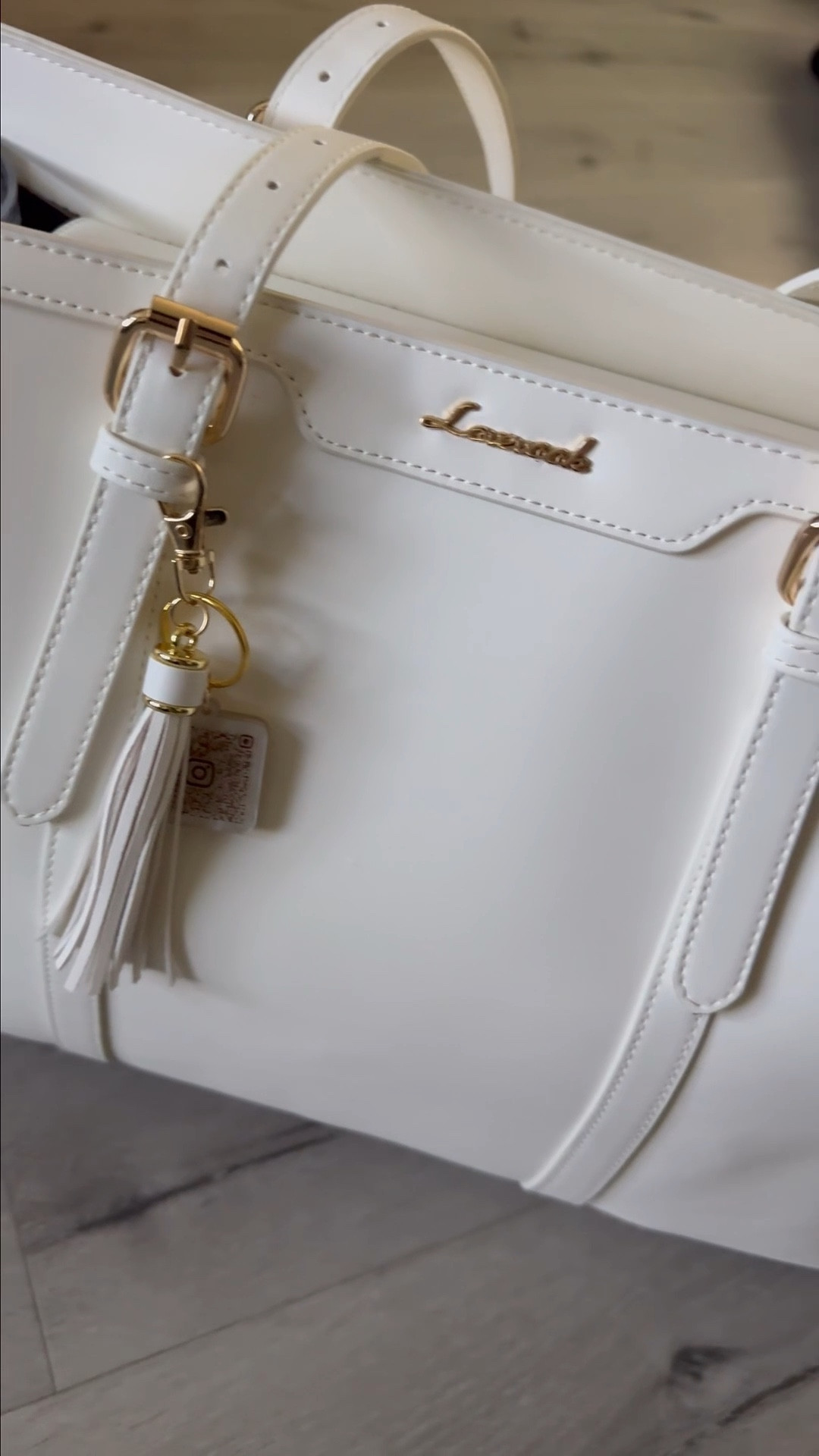 What’s in my bag? Business mom edition 

#LTKootd #LTKWorkwear #LTKTravel