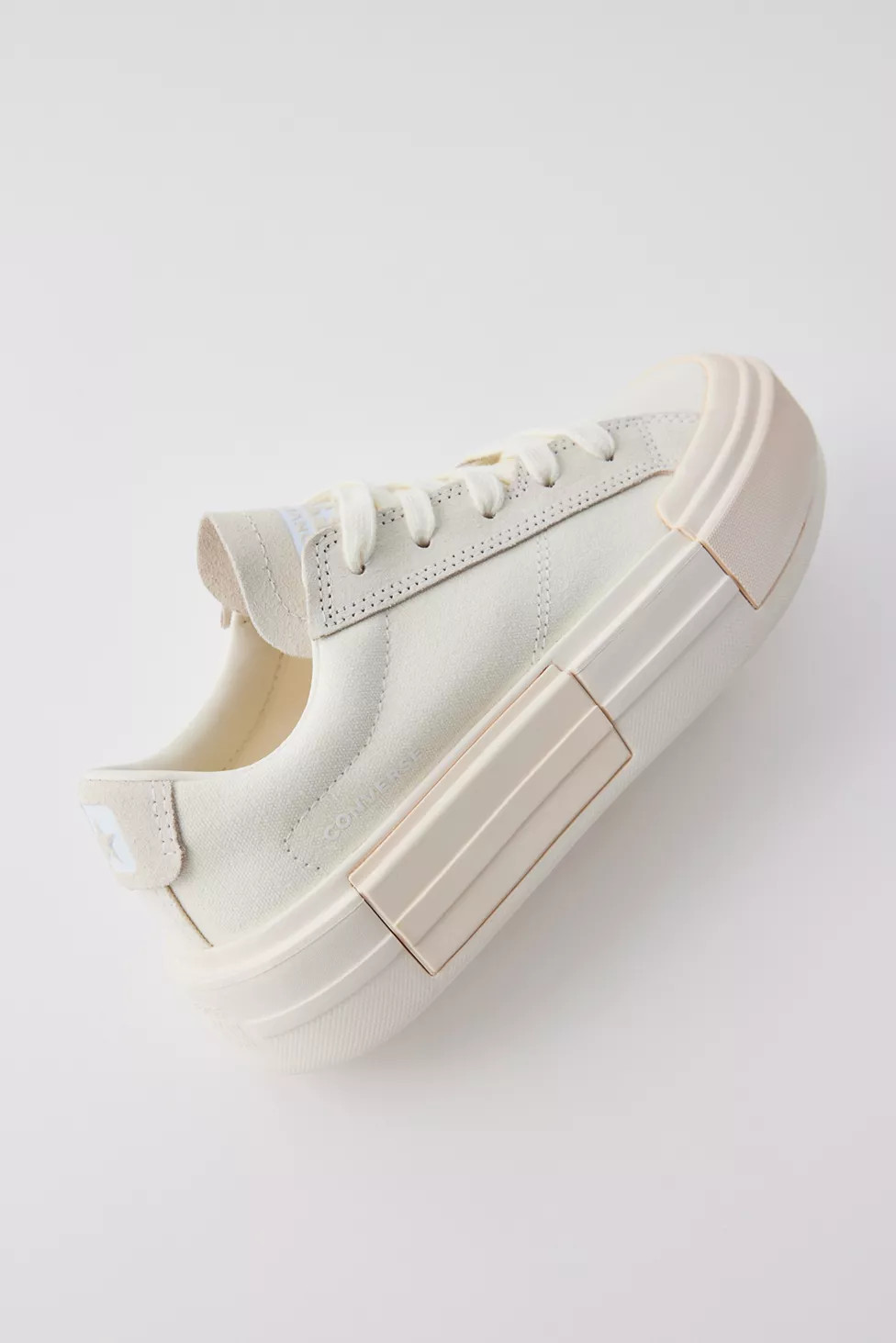 Converse Chuck Taylor All Cruise Sneaker | Urban Outfitters (US and RoW)