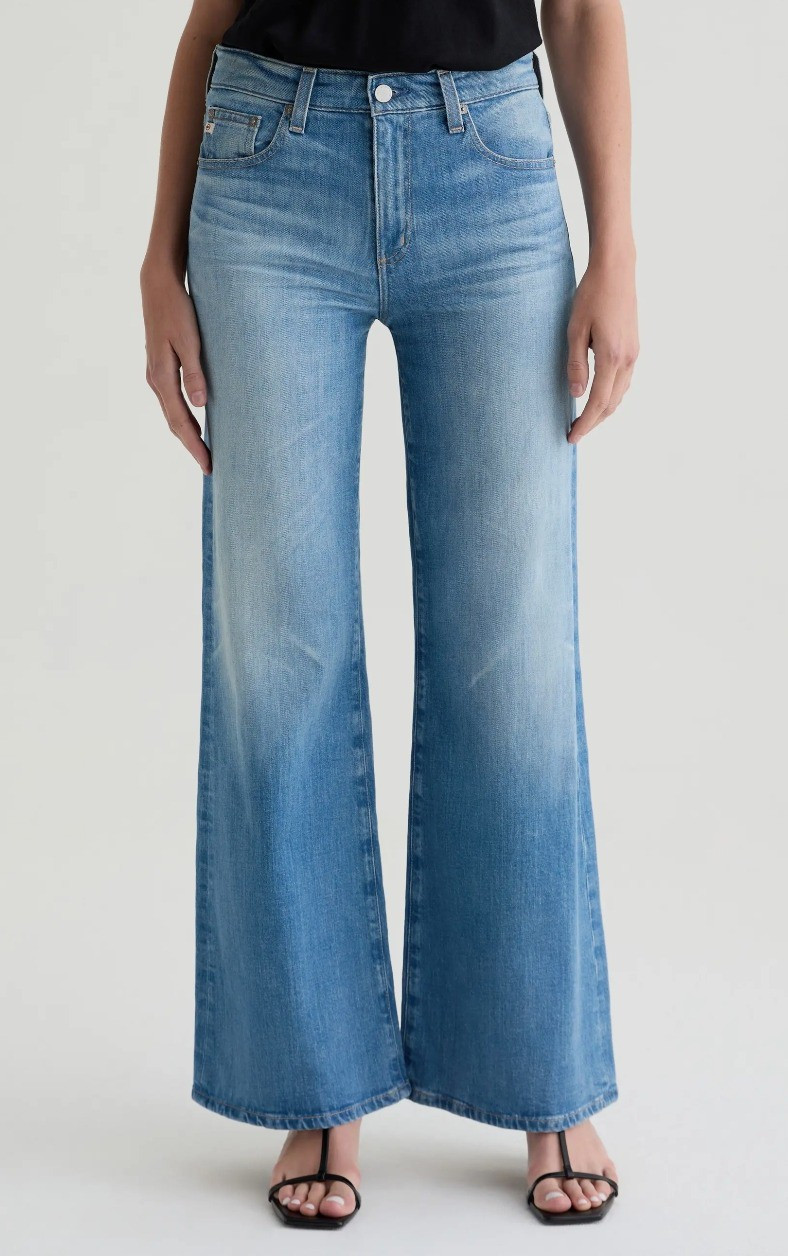 If you’ve been eyeing new denim or a cozy coat — this is your sign 🛍️ Nordstrom End Of Winter Sale = dresses, boots, shoes, bags & jackets all marked down!#NordstromStyle #NordstromClearance #WinterSavings #JeansDeal #DressOnSale #BootDeals #ShoeSale #BagDeals #JacketOnSale #CozyChic #WinterShopping #SaleSeason #FashionMustHaves #StealTheDeal

#LTKSeasonal #LTKSaleAlert #LTKU