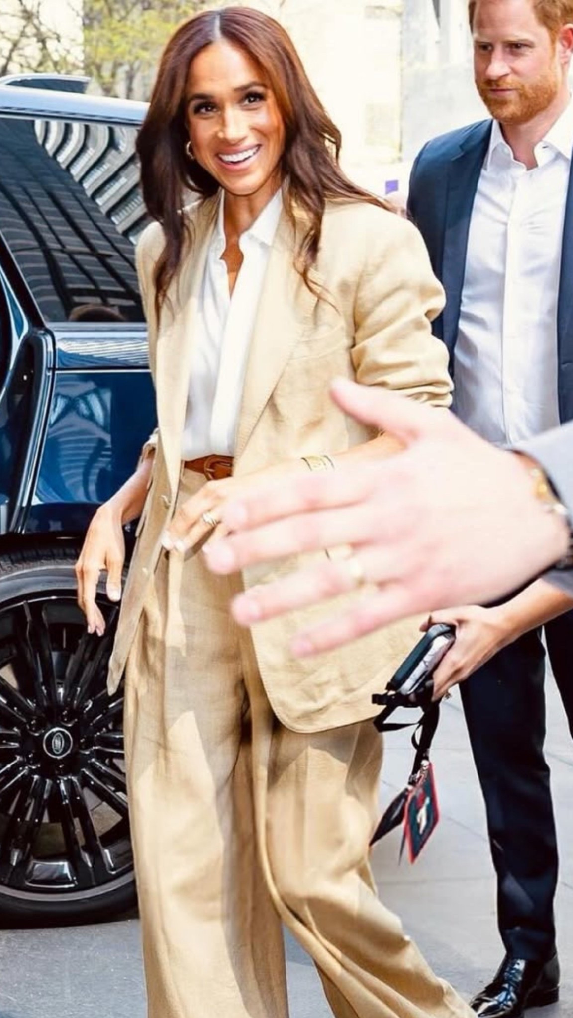 Meghan is in New York today ahead of a speaking engagement at the Time 100 event tomorrow. She’s in an oversized #RalphLauren suit looking fresh and gorgeous! 

#LTKOver40 #LTKWorkwear #LTKStyleTip