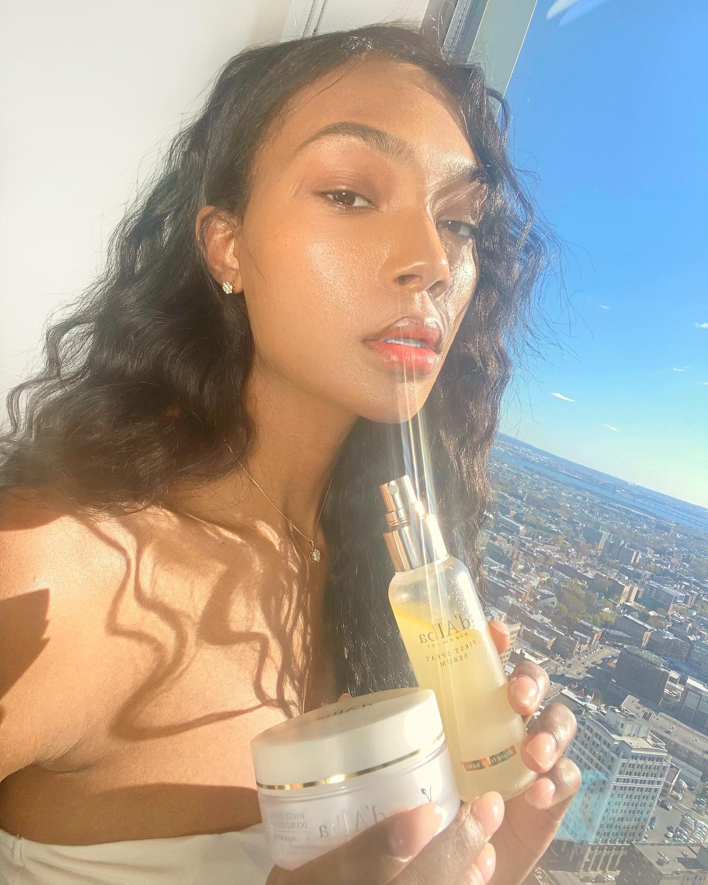 🔥🔥😻The Glow ... First Spray Serum and their white truffle Double Serum & Cream from @dalba_global #dalba #dalbaglobal #dalbamist #glowmist #facemist 😻😻🔥🔥