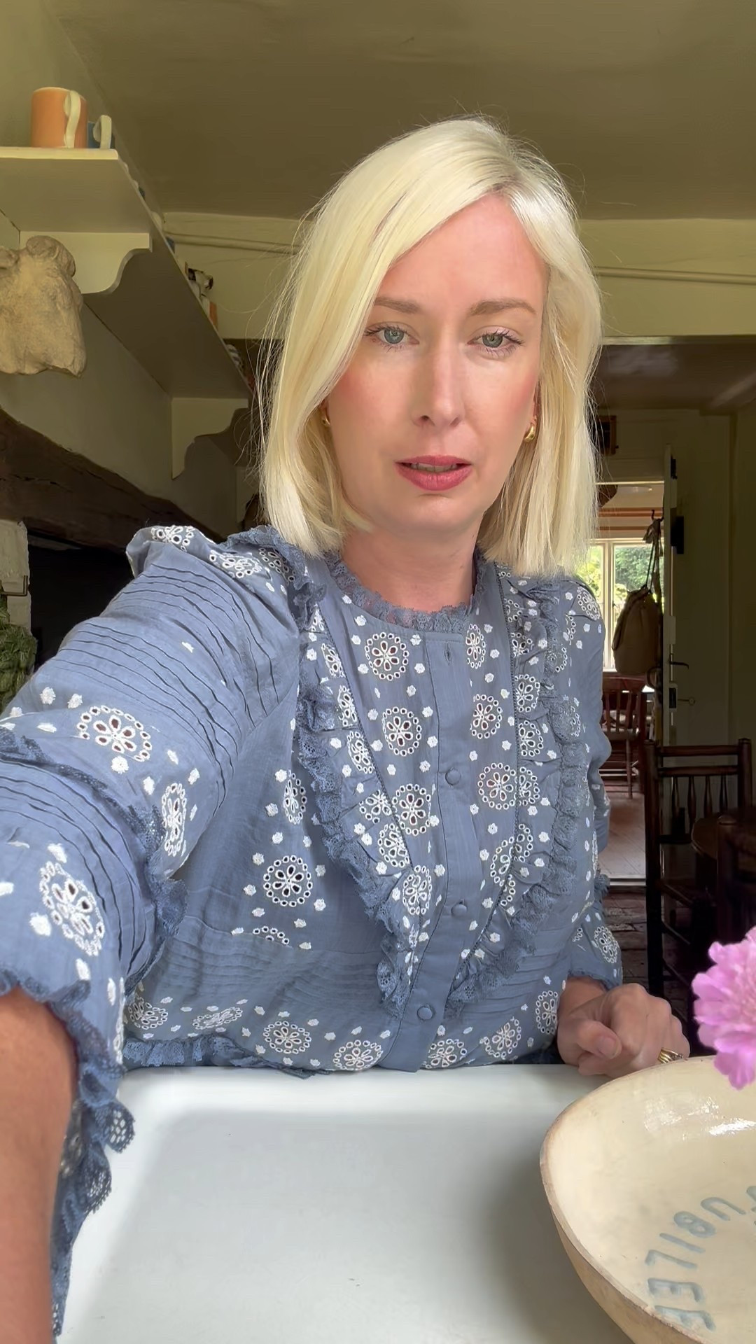 Lovely summer top 

#LTKuk #LTKeurope #LTKsummer