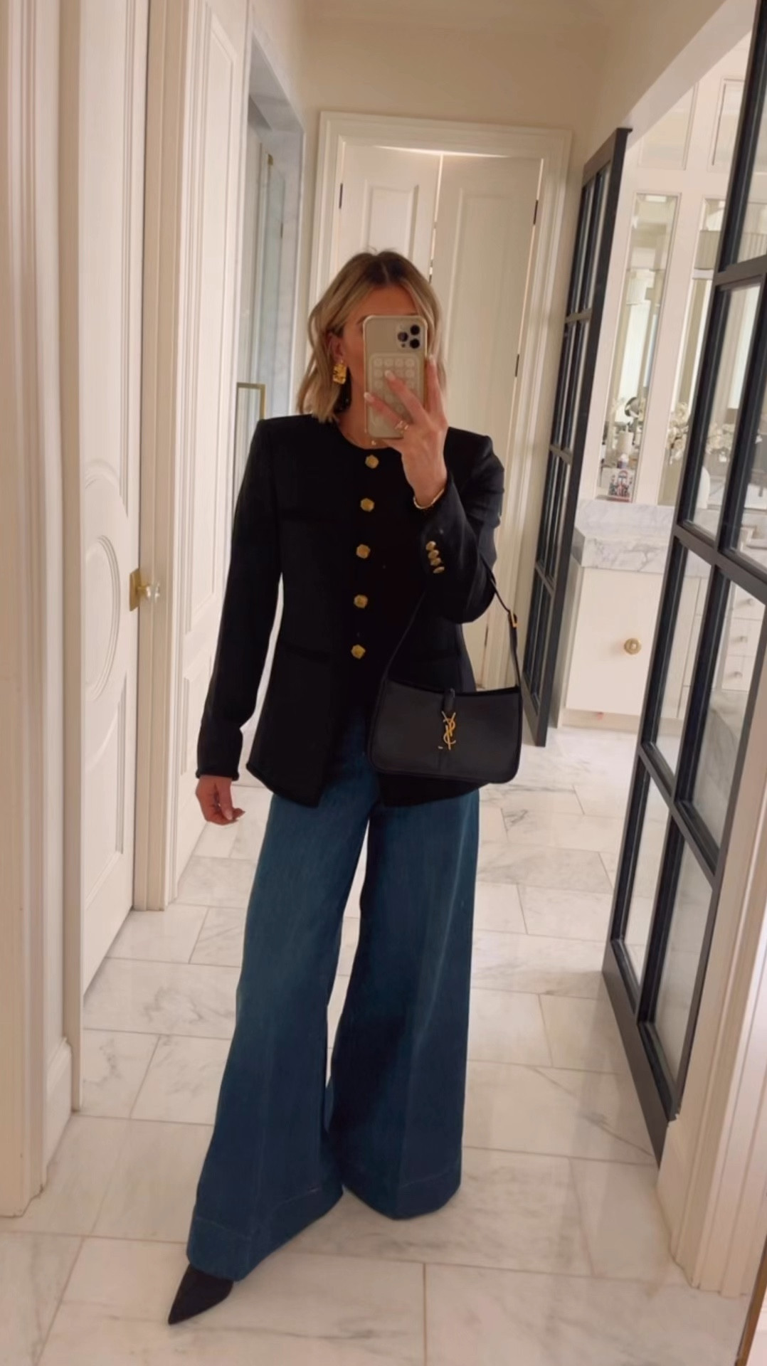 I'm 5'7 for reference and wearing size 4 in my blazer and jeans fit tts 