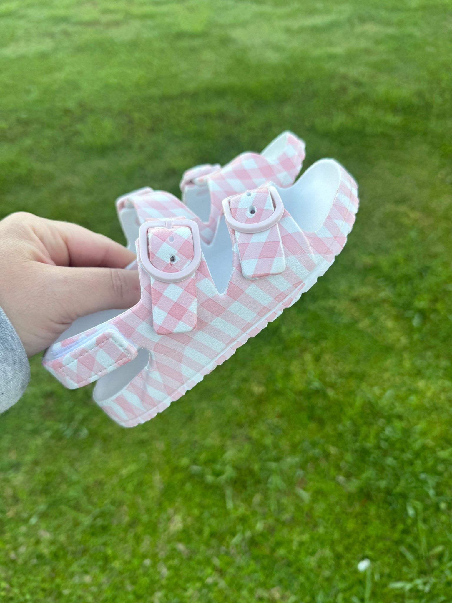 Pink gingham toddler sandals 😍

#LTKmomlife #LTKSeasonal #LTKKids
