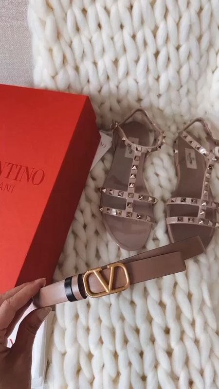 Valentino neutrals that I am loving!!
Comfortable sandals and 2 in 1 belt 
Belt size 85 small 


#LTKU #LTKover40 #LTKstyletip
