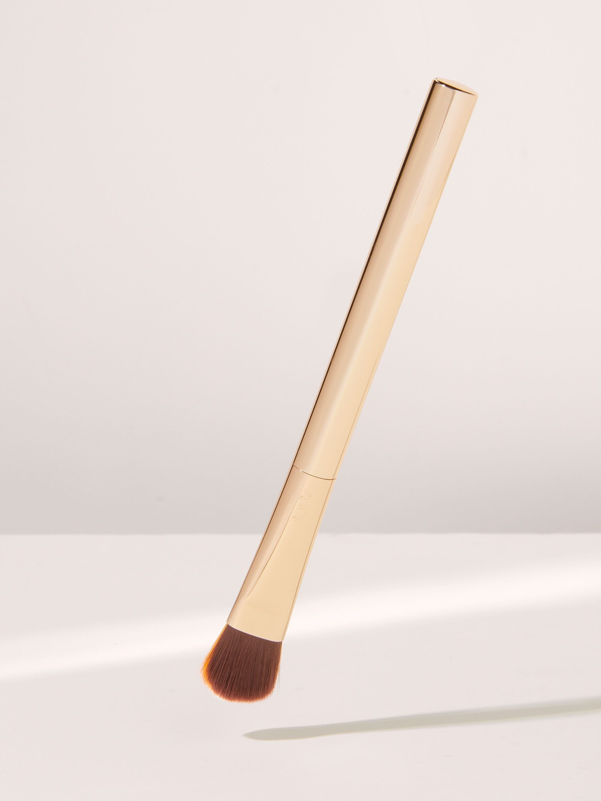 dark circle defense™ corrector brush | Tarte™ Cosmetics | tarte cosmetics (Global)