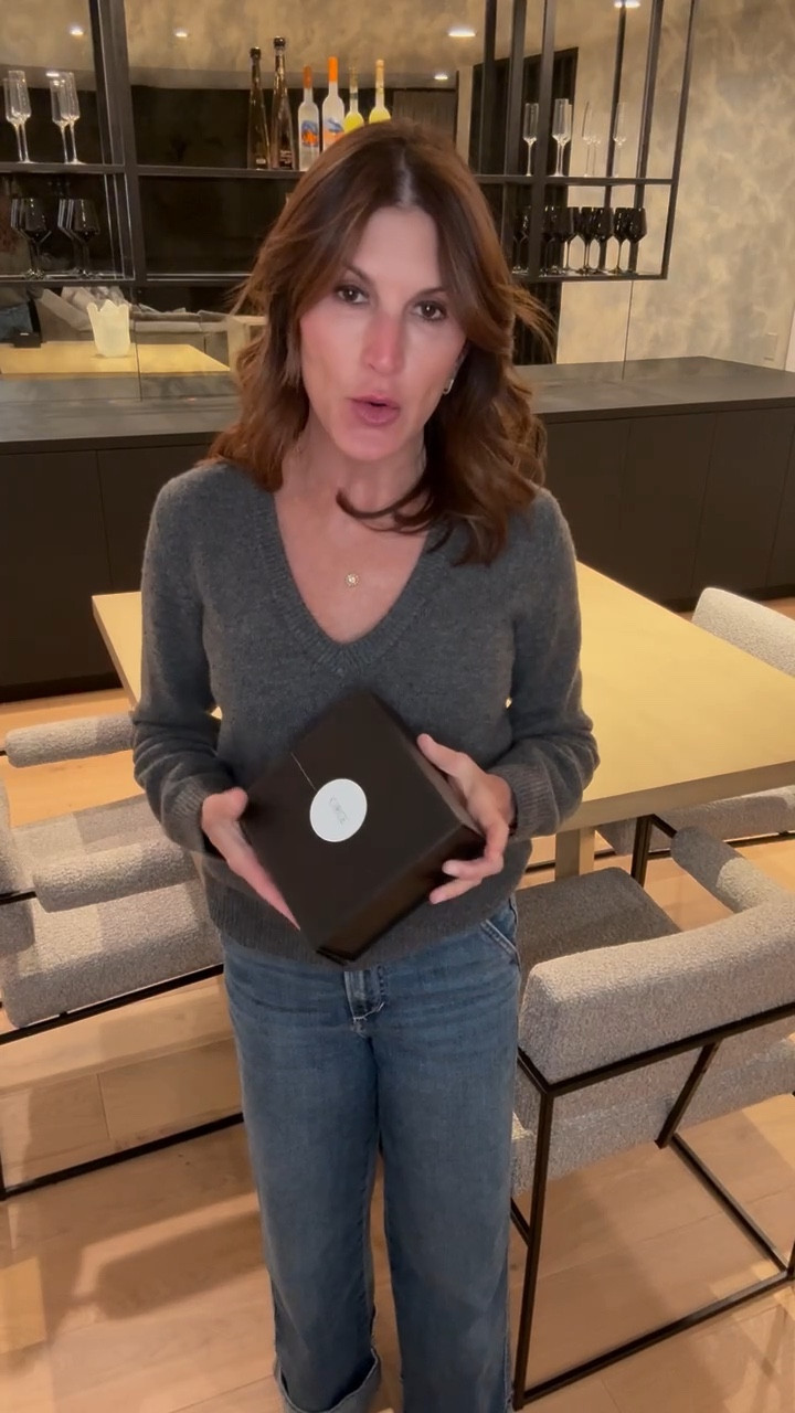 New in from @circeny - these gorgeous belts are a great addition to your wardrobe year round!! 

❤️ EAB 

#LTKStyleTip #LTKGiftGuide