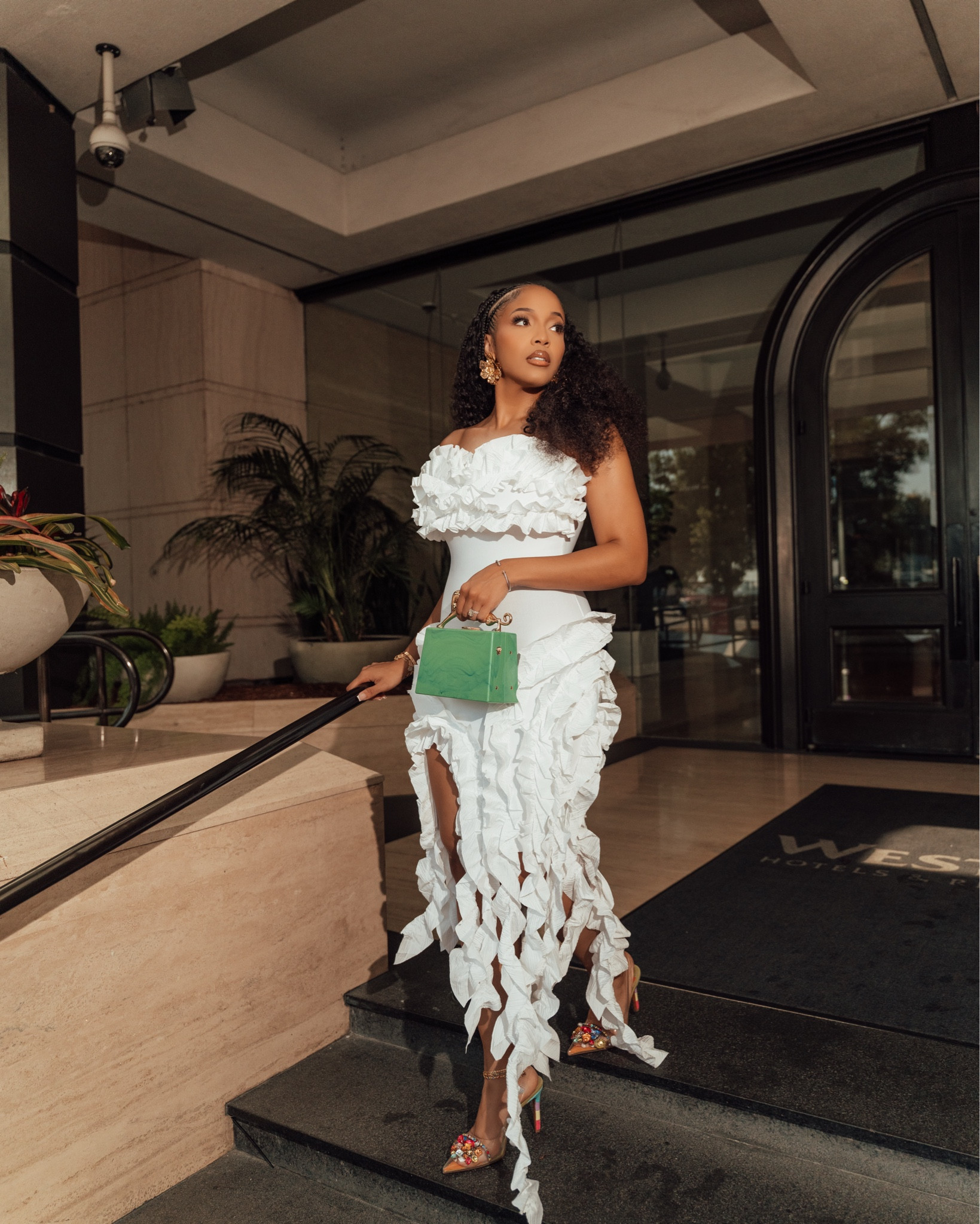 A dress fit for so many occasions! I wore it to an all white brunch in New Orleans during Essence Fest, and got soooo many compliments. It’s that quality bandage material that sucks you in, but still has some stretch. It comes in pink and black too! 🩷🖤I’m wearing a medium 🤍

#LTKFindsUnder100 #LTKStyleTip #LTKParties